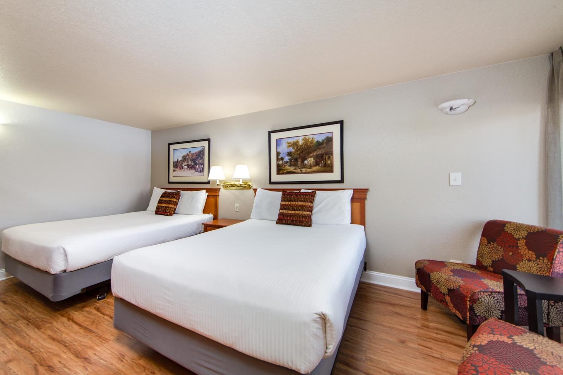 Stratford Inn gallery photo in Ashland, OR — image 38