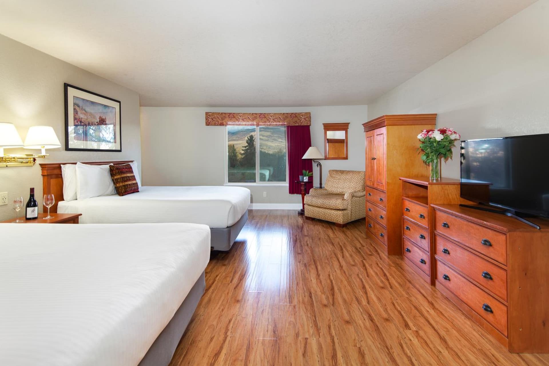 Stratford Inn gallery photo in Ashland, OR — image 34