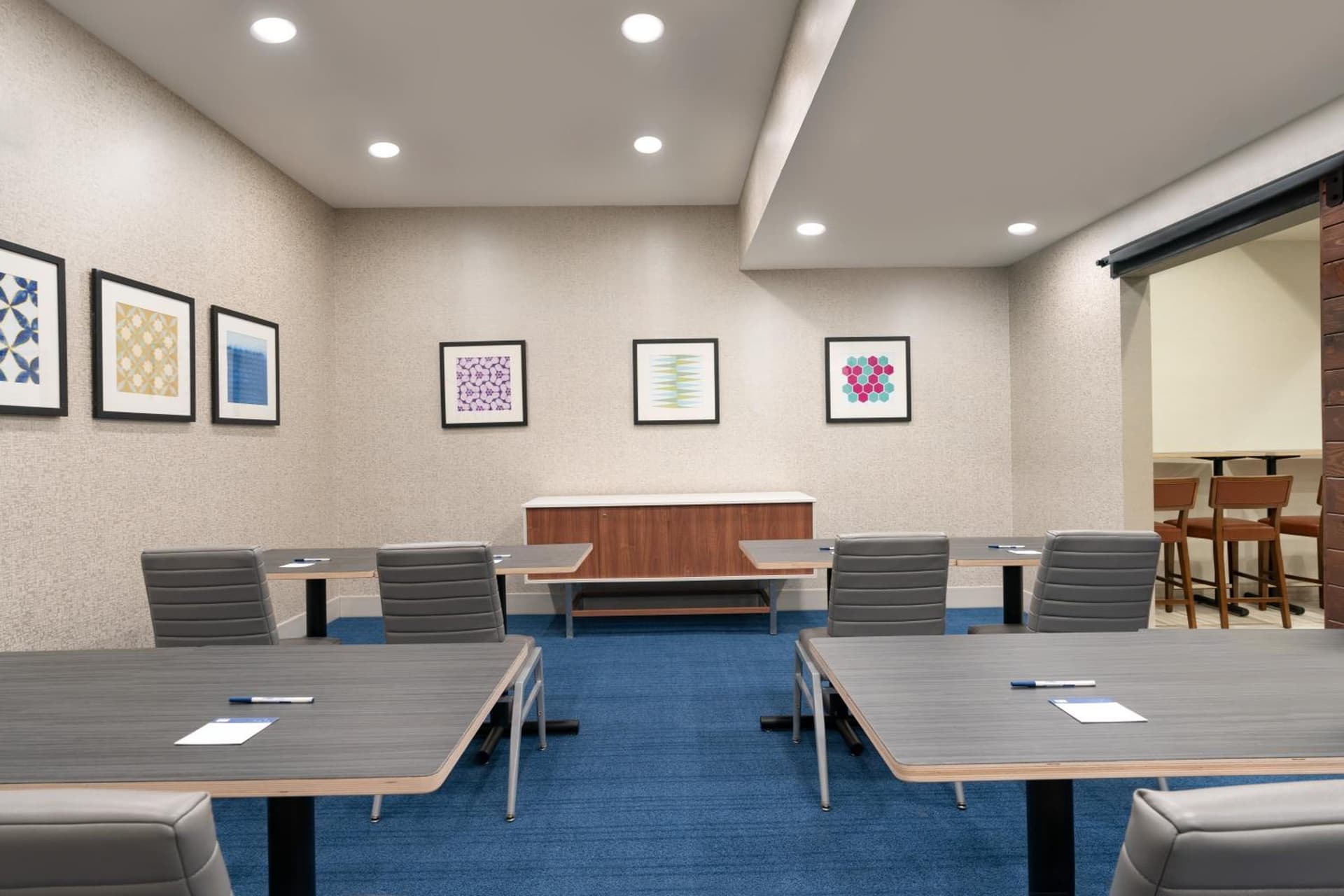 Holiday Inn Express - Jamaica - JFK AirTrain - NYC by IHG gallery photo in Queens, NY — image 27