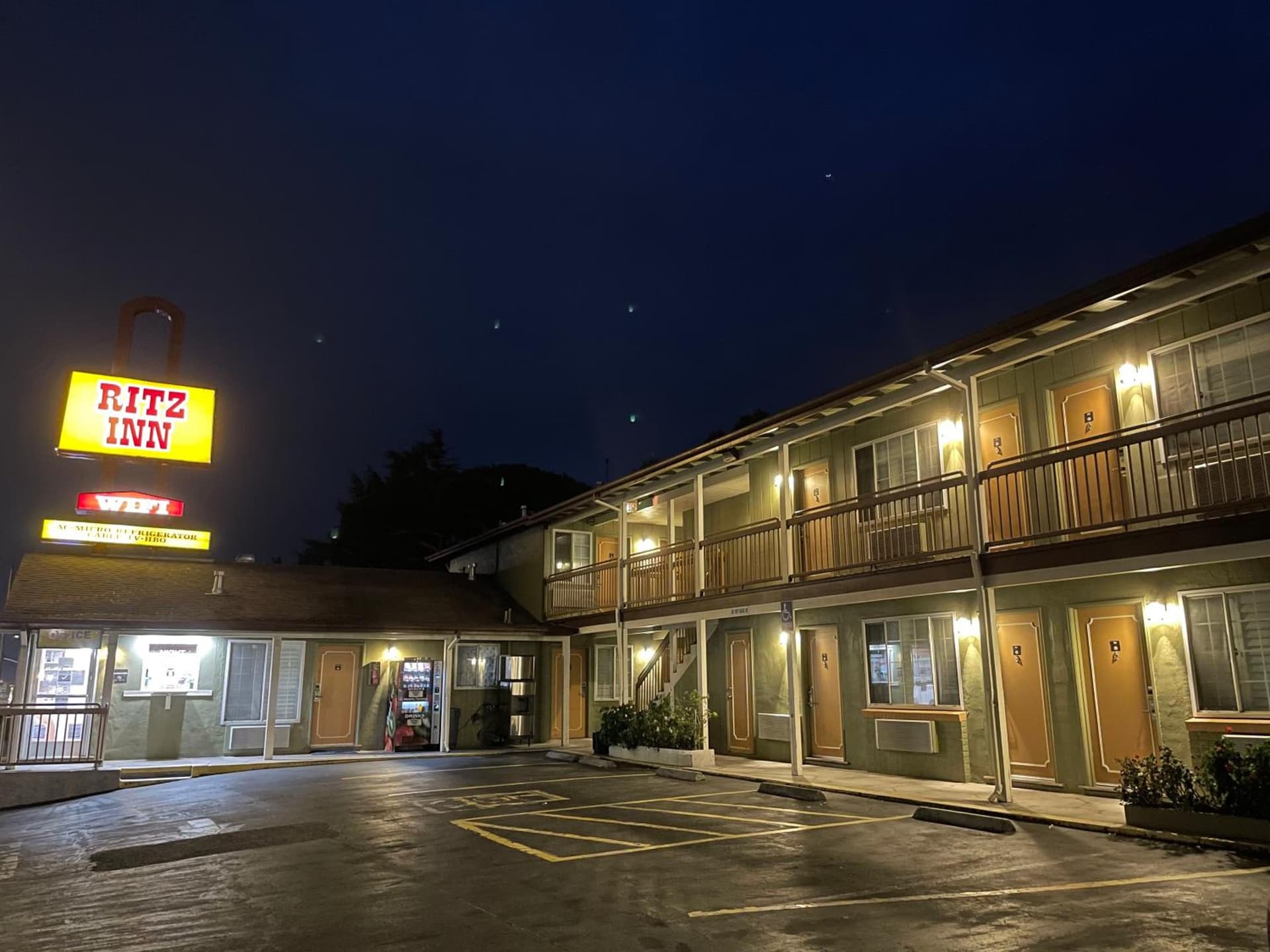 Ritz Inn-San Francisco Airport SFO featured exterior or lobby in San Bruno, CA — similar hotel
