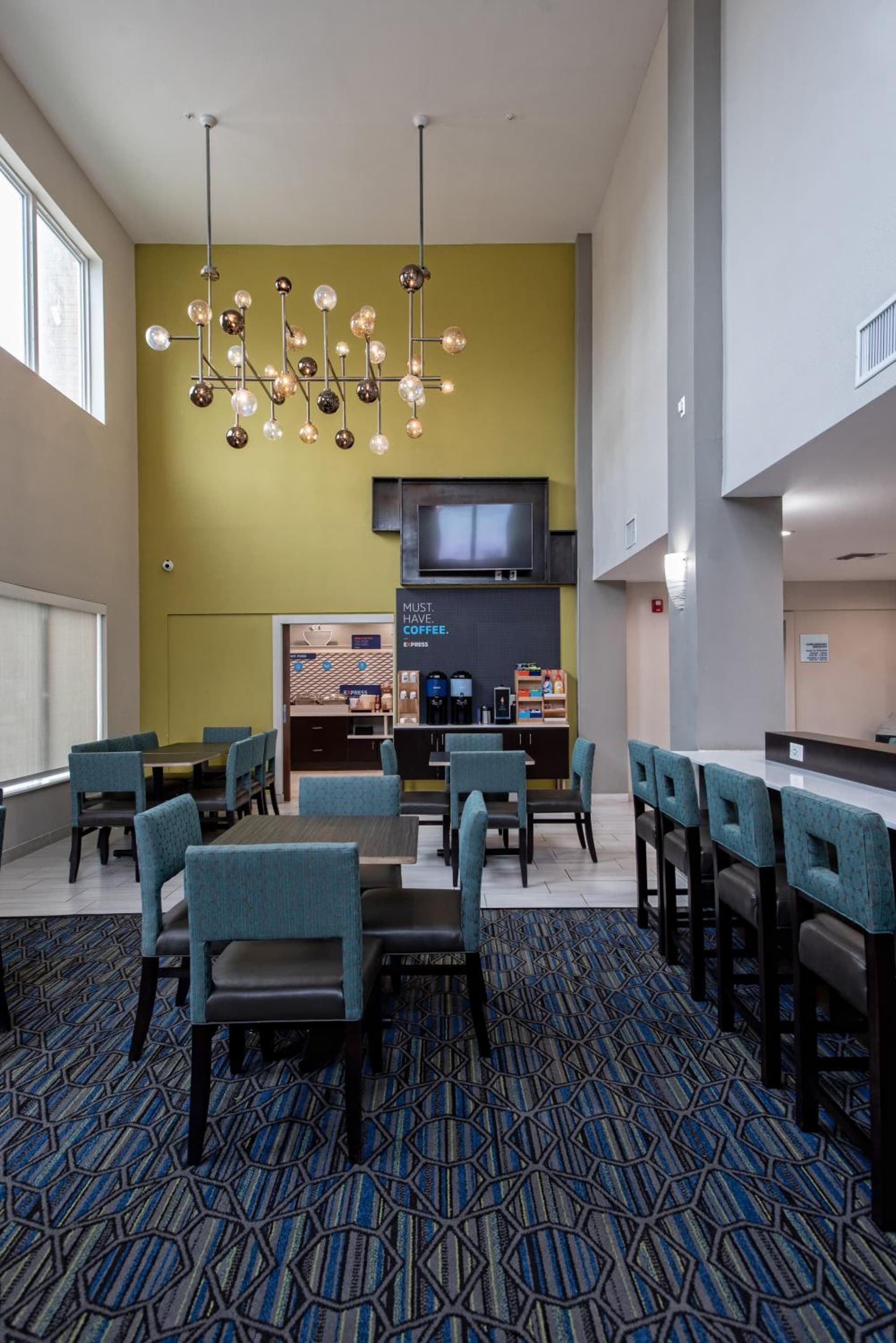 Holiday Inn Express Hotel and Suites Port Aransas/Beach Area by IHG gallery photo in Port Aransas, TX — image 30