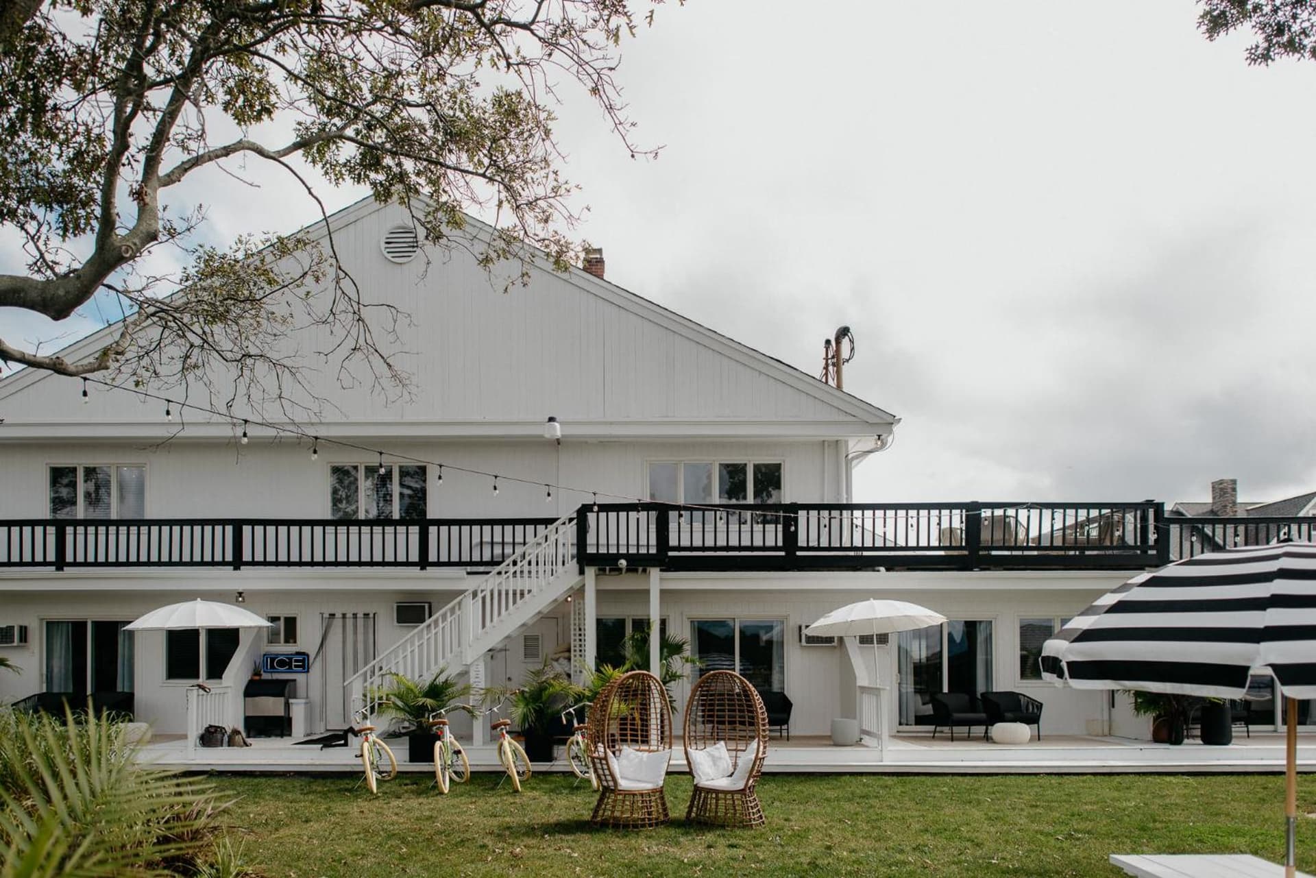Aqua by American Beech - Adults Only — hotel in Riverside, New York