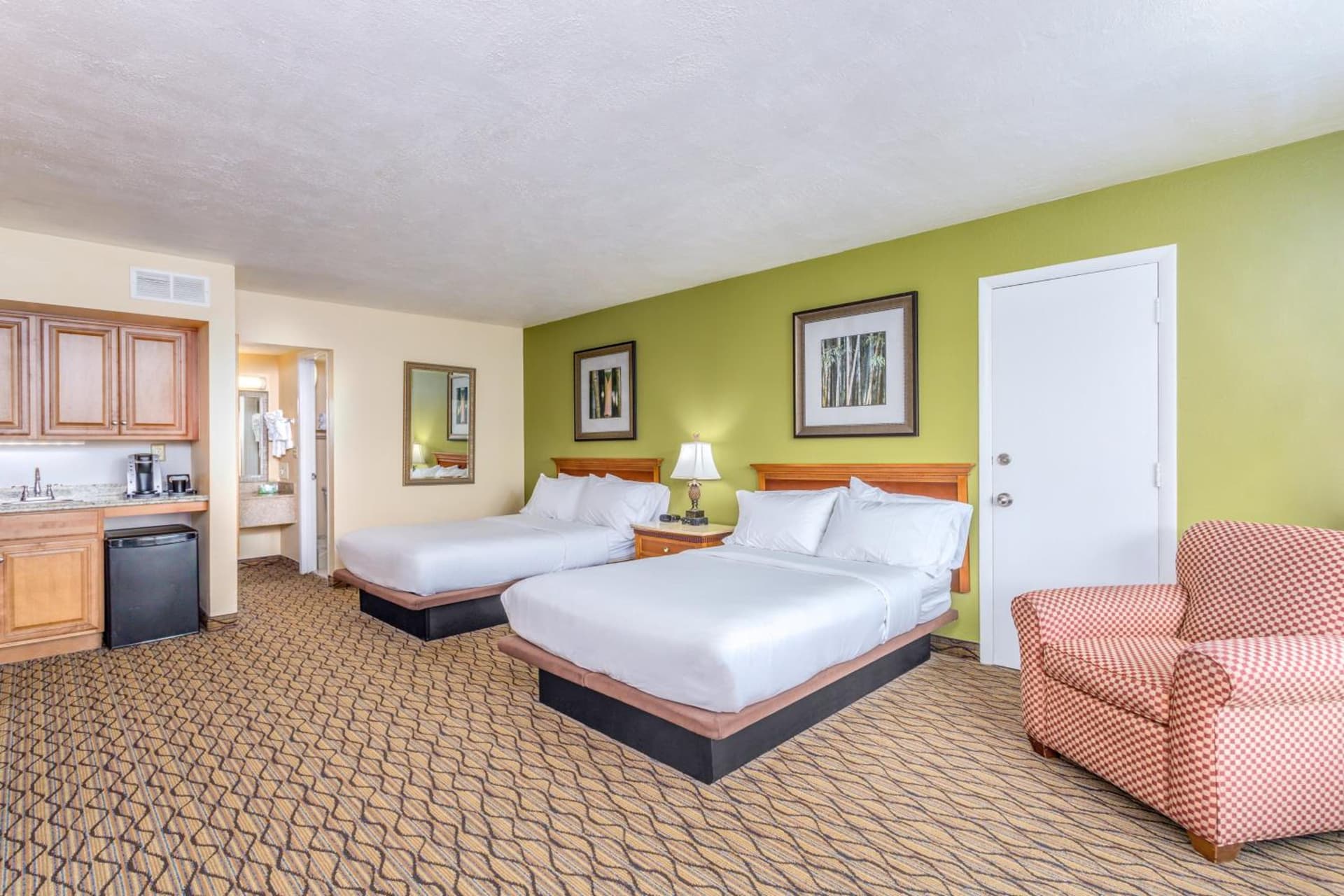 Ocean Breeze Inn Vero Beach property views in Vero Beach, FL — gallery photo 3