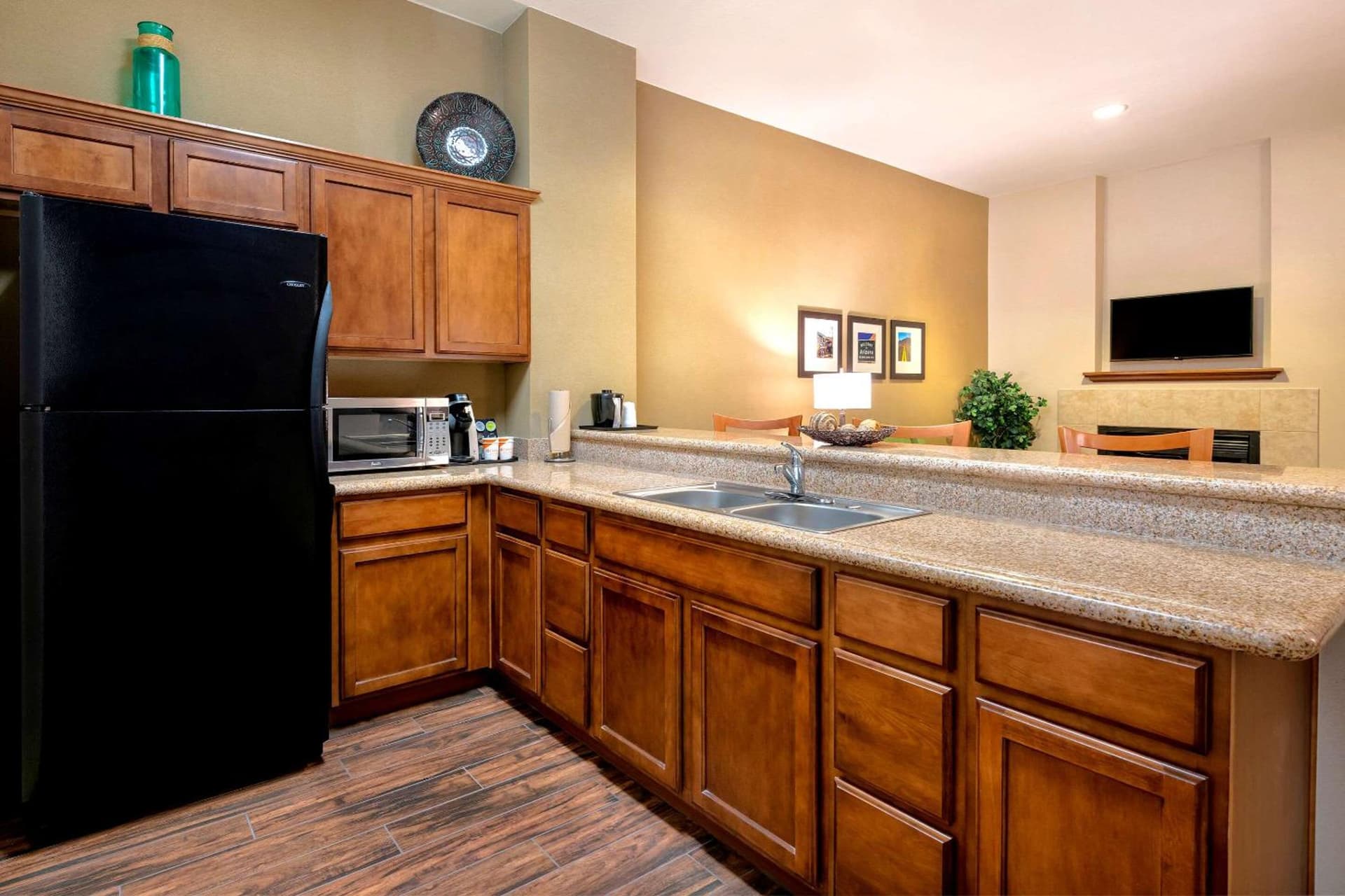 Comfort Suites Goodyear-West Phoenix gallery photo in Goodyear, AZ — image 60