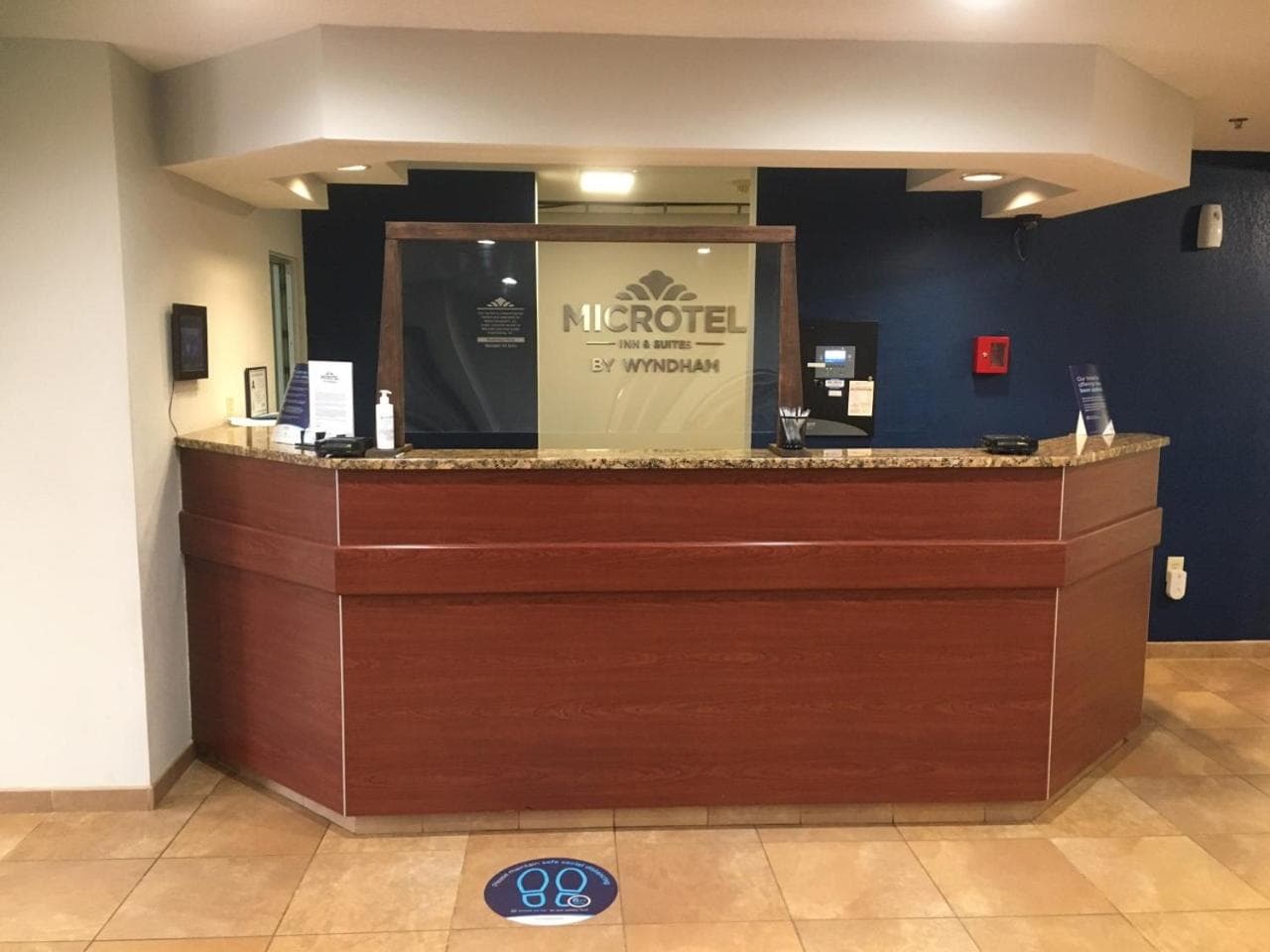 Microtel Inn & Suites by Wyndham Hillsborough gallery photo in Hillsborough, NC — image 10