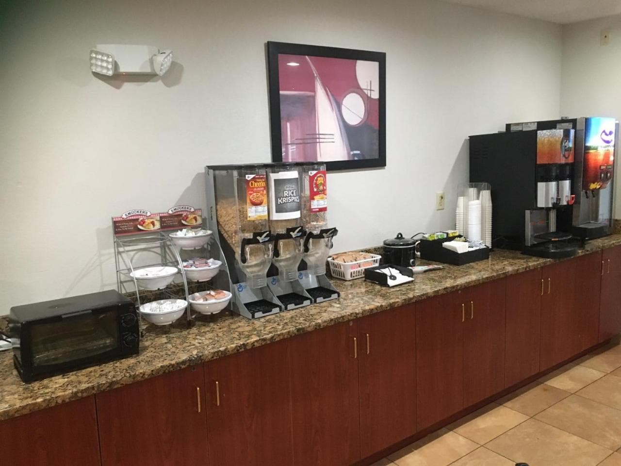 Microtel Inn & Suites by Wyndham Hillsborough gallery photo in Hillsborough, NC — image 26