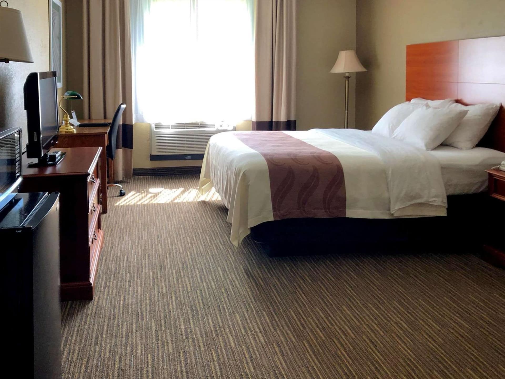 Quality Inn & Suites New Castle gallery photo in New Castle, PA — image 13