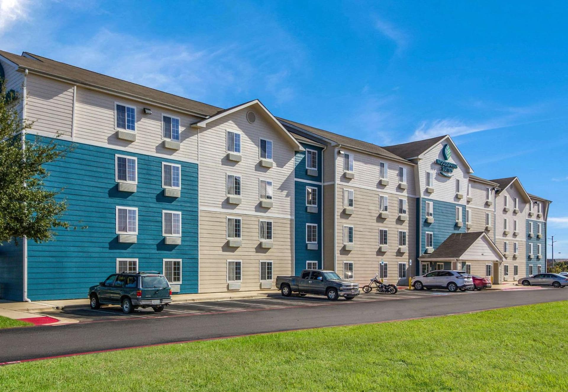 WoodSpring Suites Houston Baytown interior in Baytown, TX — gallery photo 2