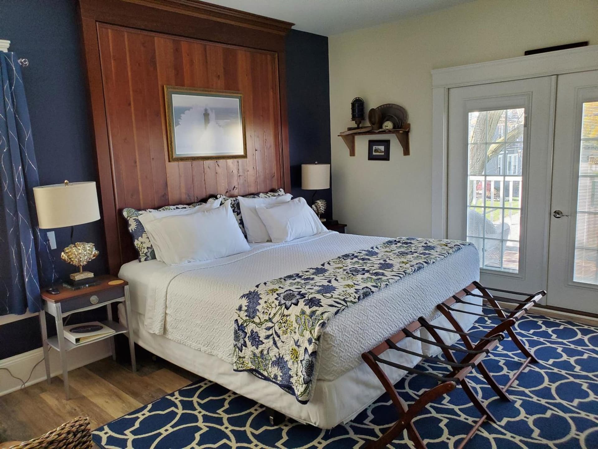 Anchor Inn Boutique Hotel gallery photo in Put-in-Bay, OH — image 10