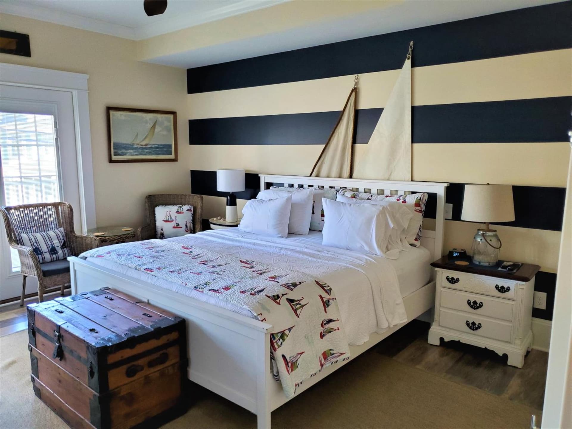 Anchor Inn Boutique Hotel gallery photo in Put-in-Bay, OH — image 13