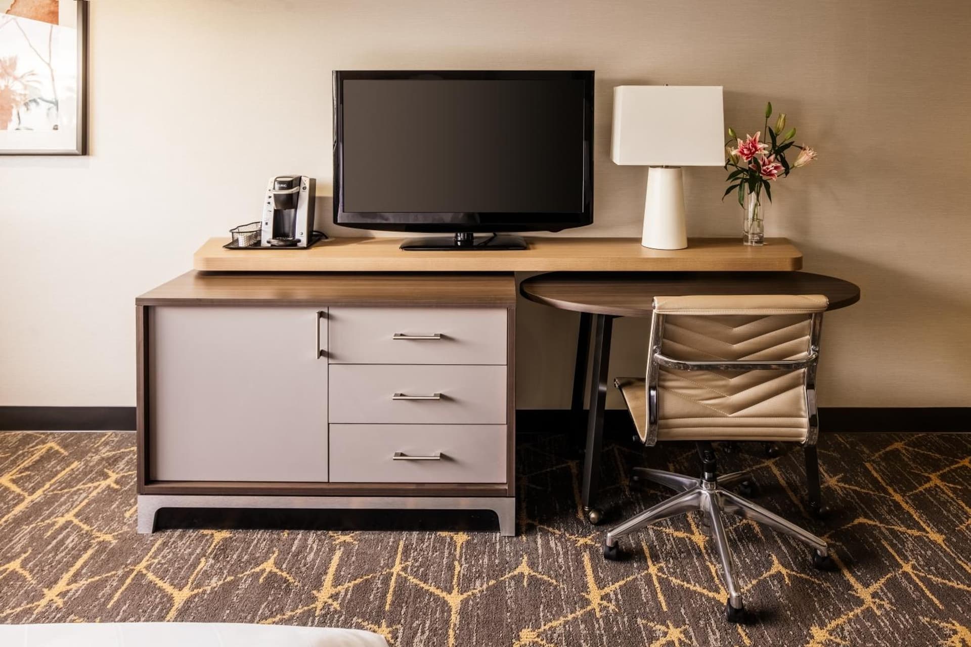 Holiday Inn Santa Ana-Orange Co Arpt by IHG gallery photo in Santa Ana, CA — image 58