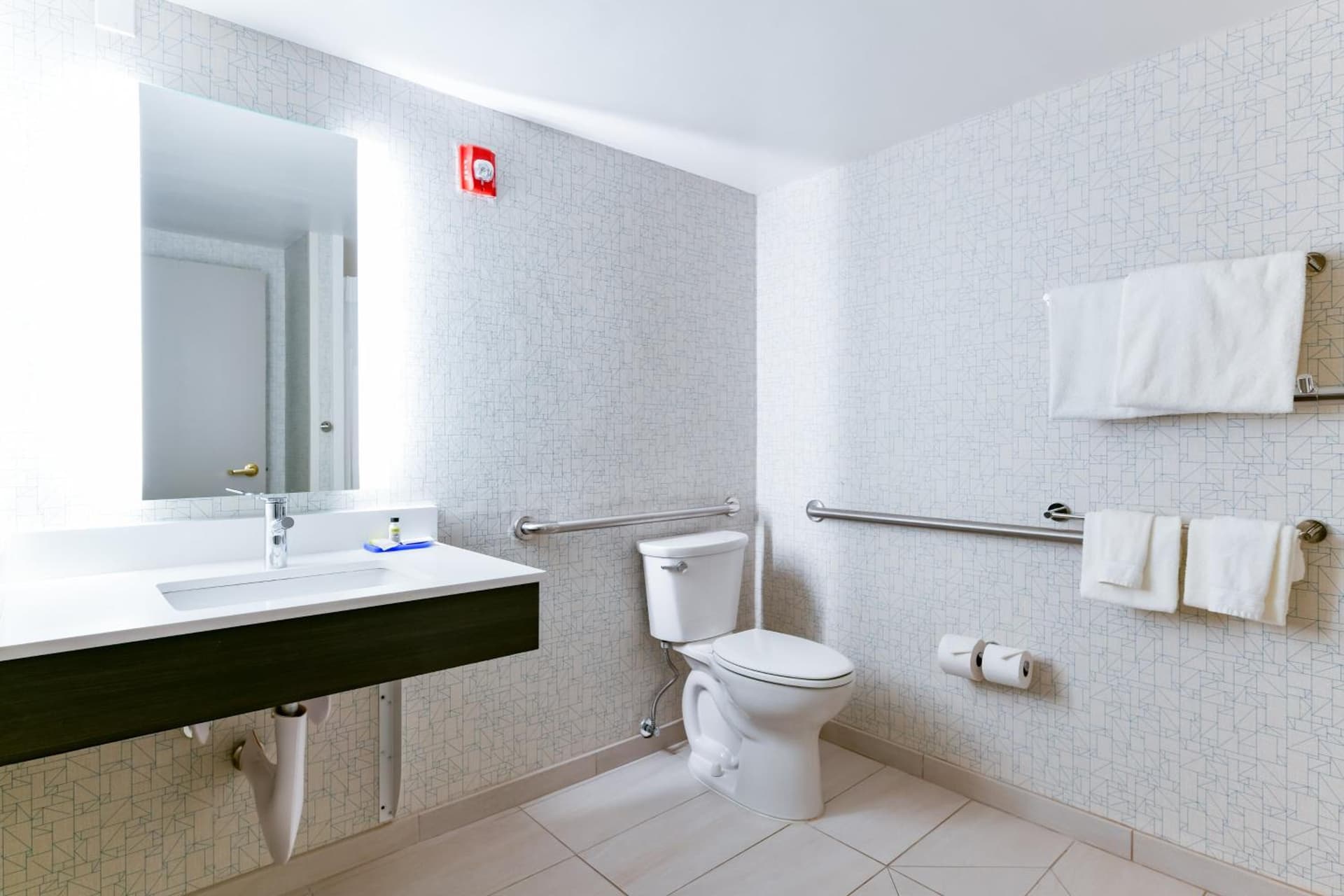 Holiday Inn Express Mill Valley San Francisco Area by IHG gallery photo in Mill Valley, CA — image 21