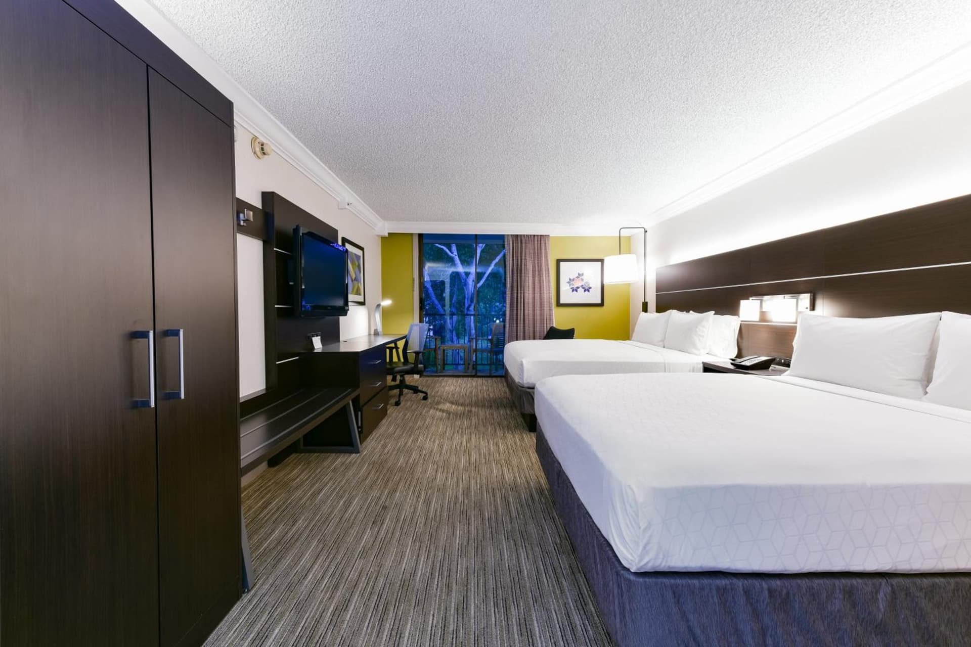 Holiday Inn Express Mill Valley San Francisco Area by IHG property views in Mill Valley, CA — gallery photo 3