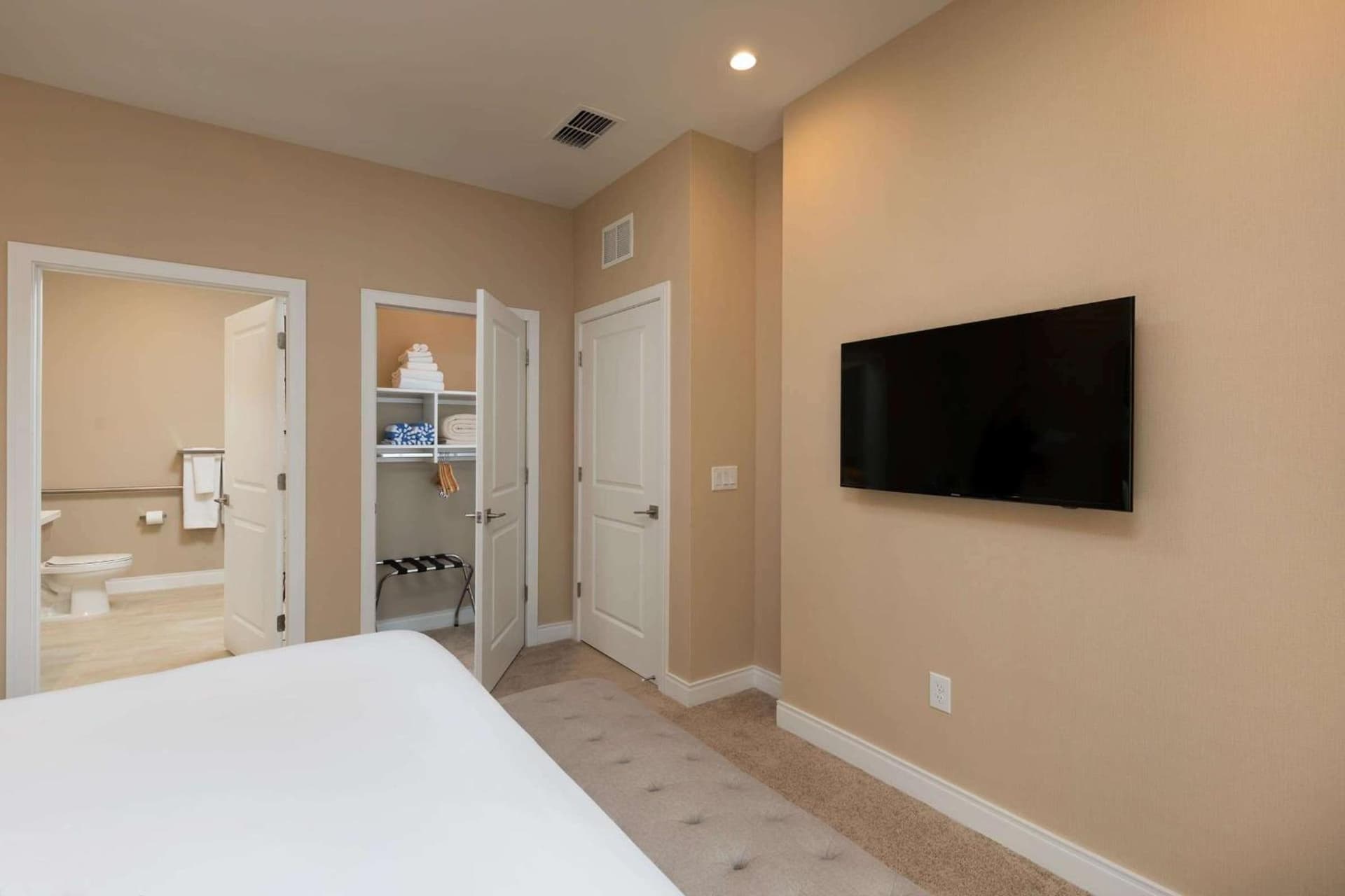 Magic Village Views Trademark Collection by Wyndham gallery photo in Kissimmee, FL — image 67