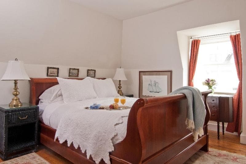 Marshall Slocum Inn gallery photo in Newport, RI — image 43