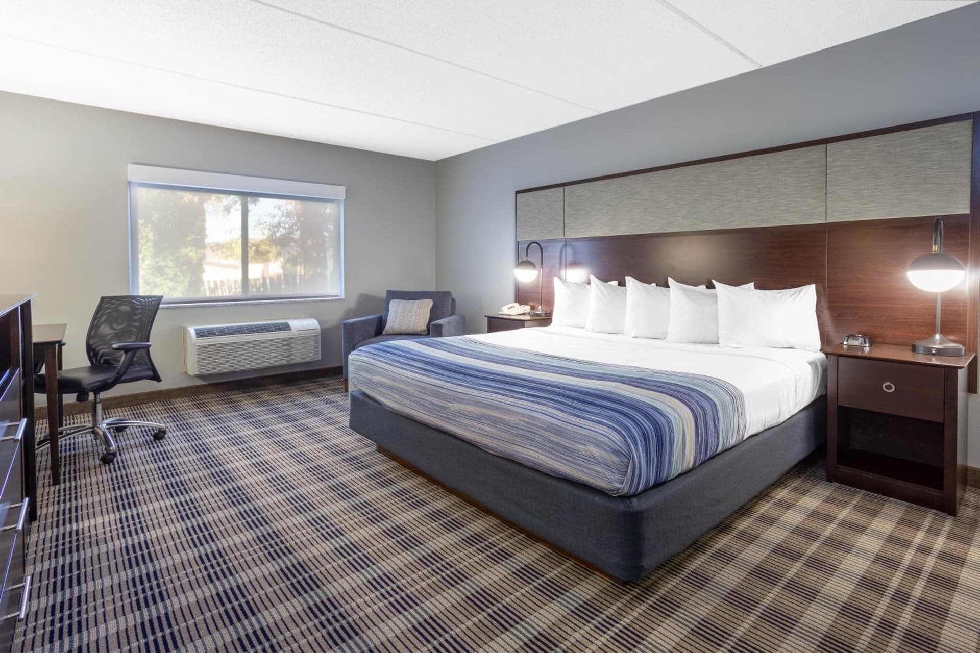 AmericInn by Wyndham Madison South gallery photo in Madison, WI — image 13