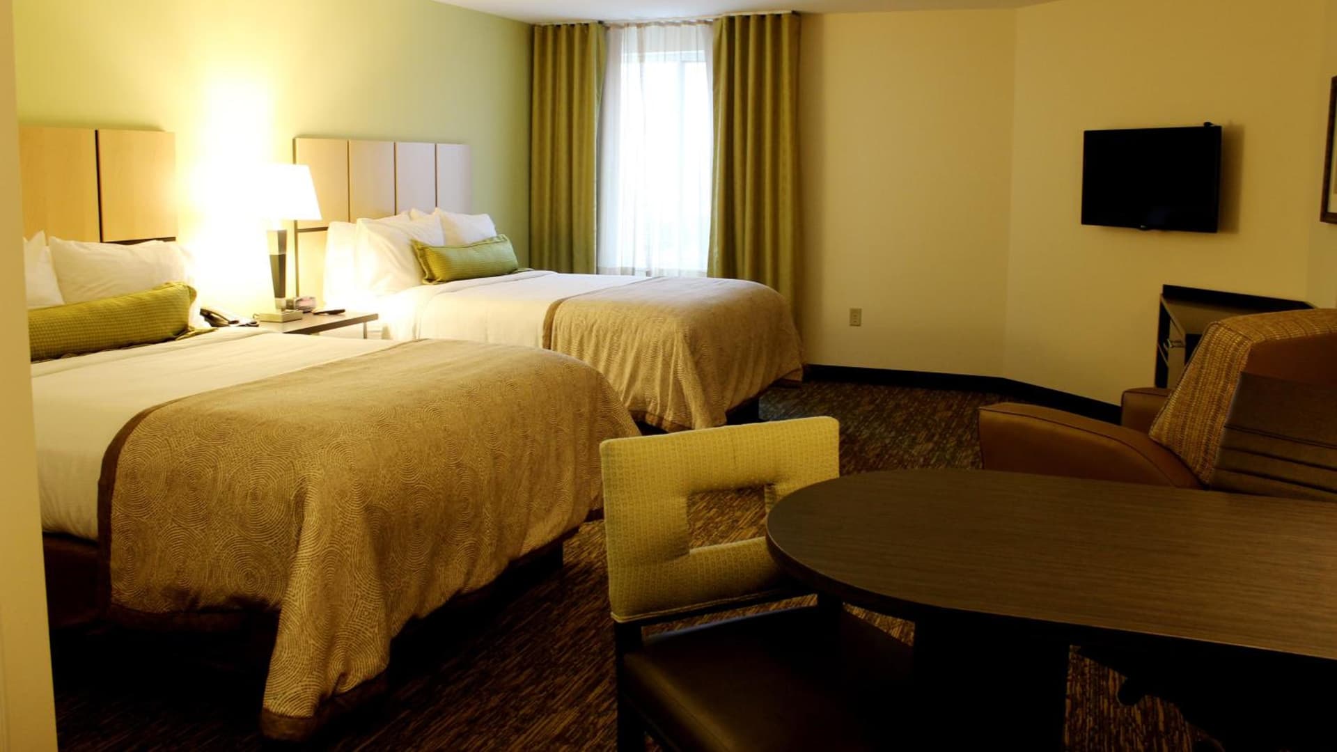 Candlewood Suites Sioux City - Southern Hills by IHG gallery photo in Sioux City, IA — image 10