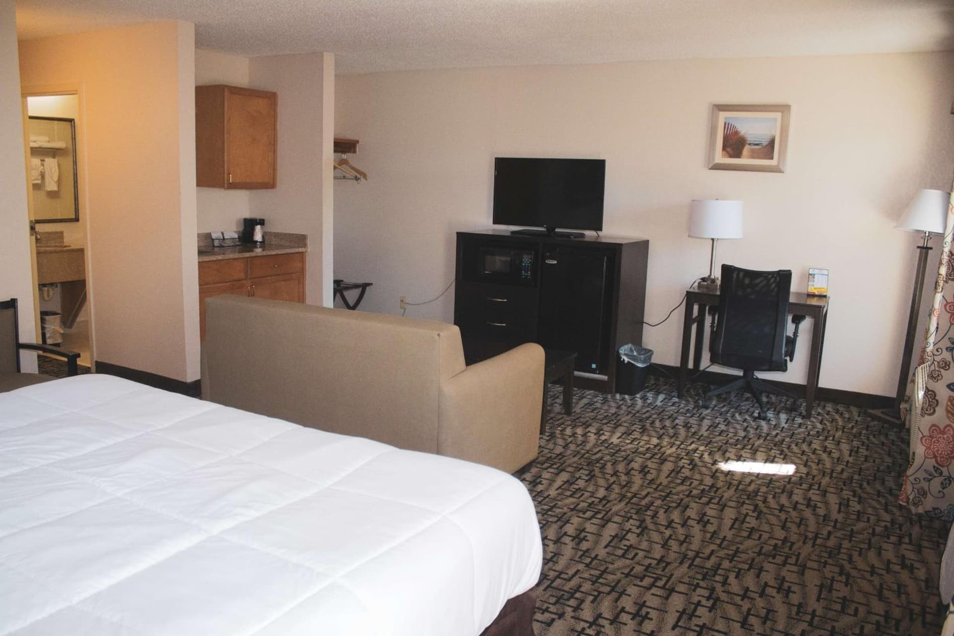 SureStay Hotel by Best Western North Myrtle Beach gallery photo in Myrtle Beach, SC — image 10