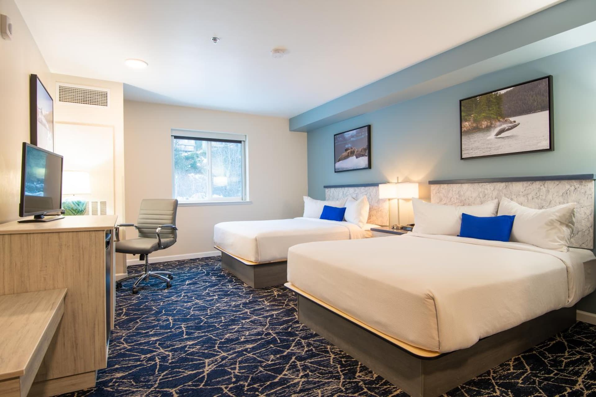 Gateway Hotel interior in Seward, AK — gallery photo 2