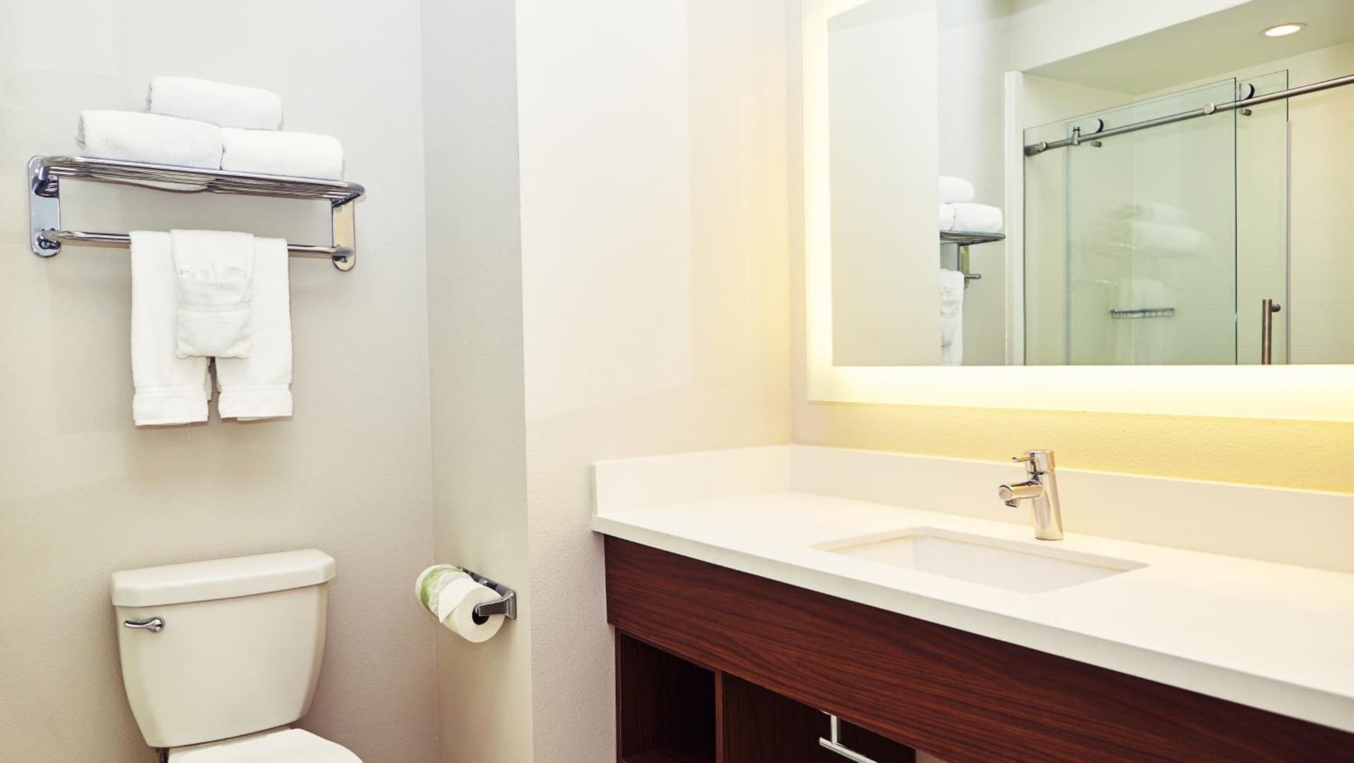 Holiday Inn Express & Suites Corona by IHG gallery photo in Corona, CA — image 24