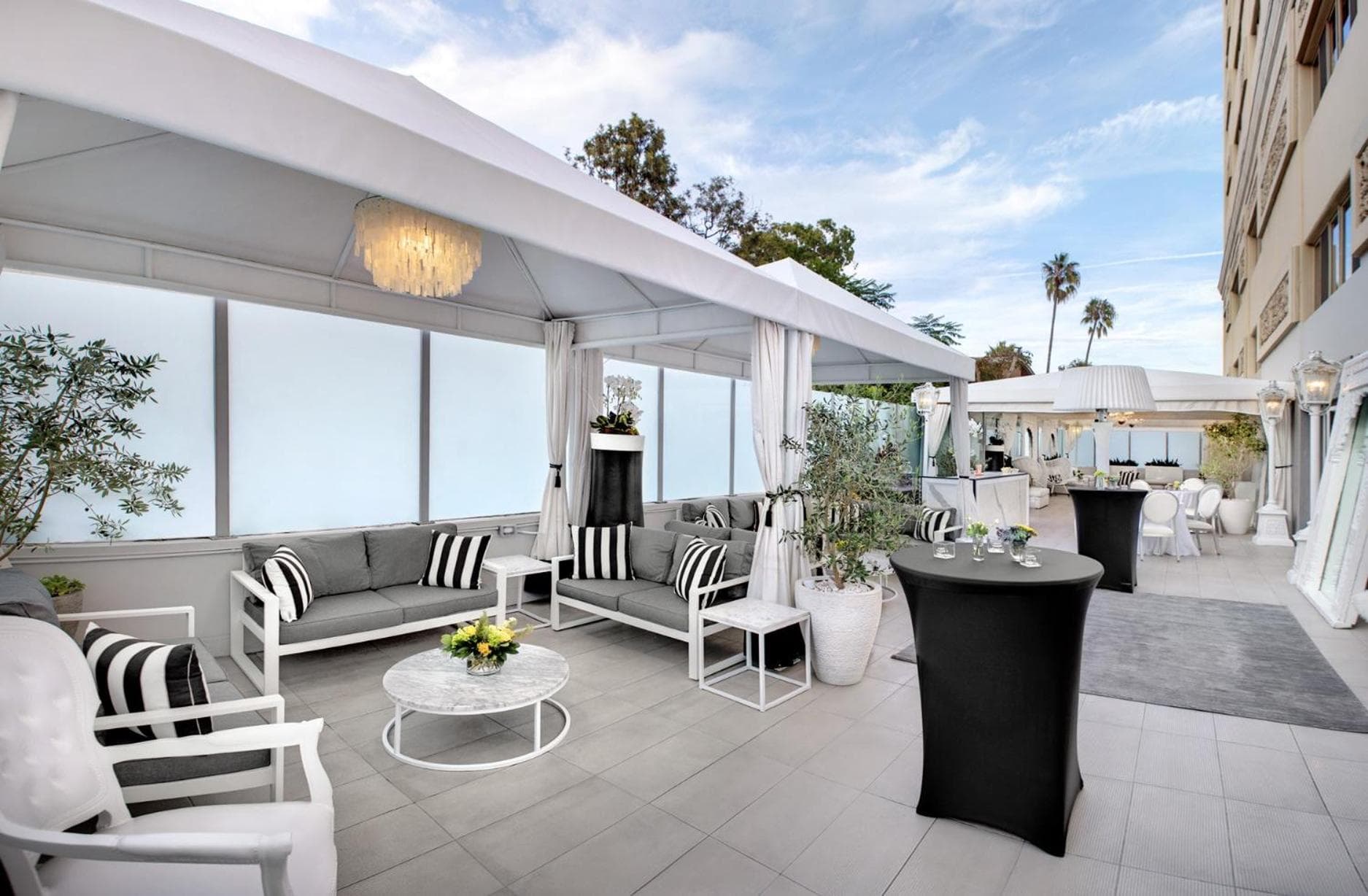Huntley Santa Monica Beach gallery photo in Los Angeles, CA — image 25