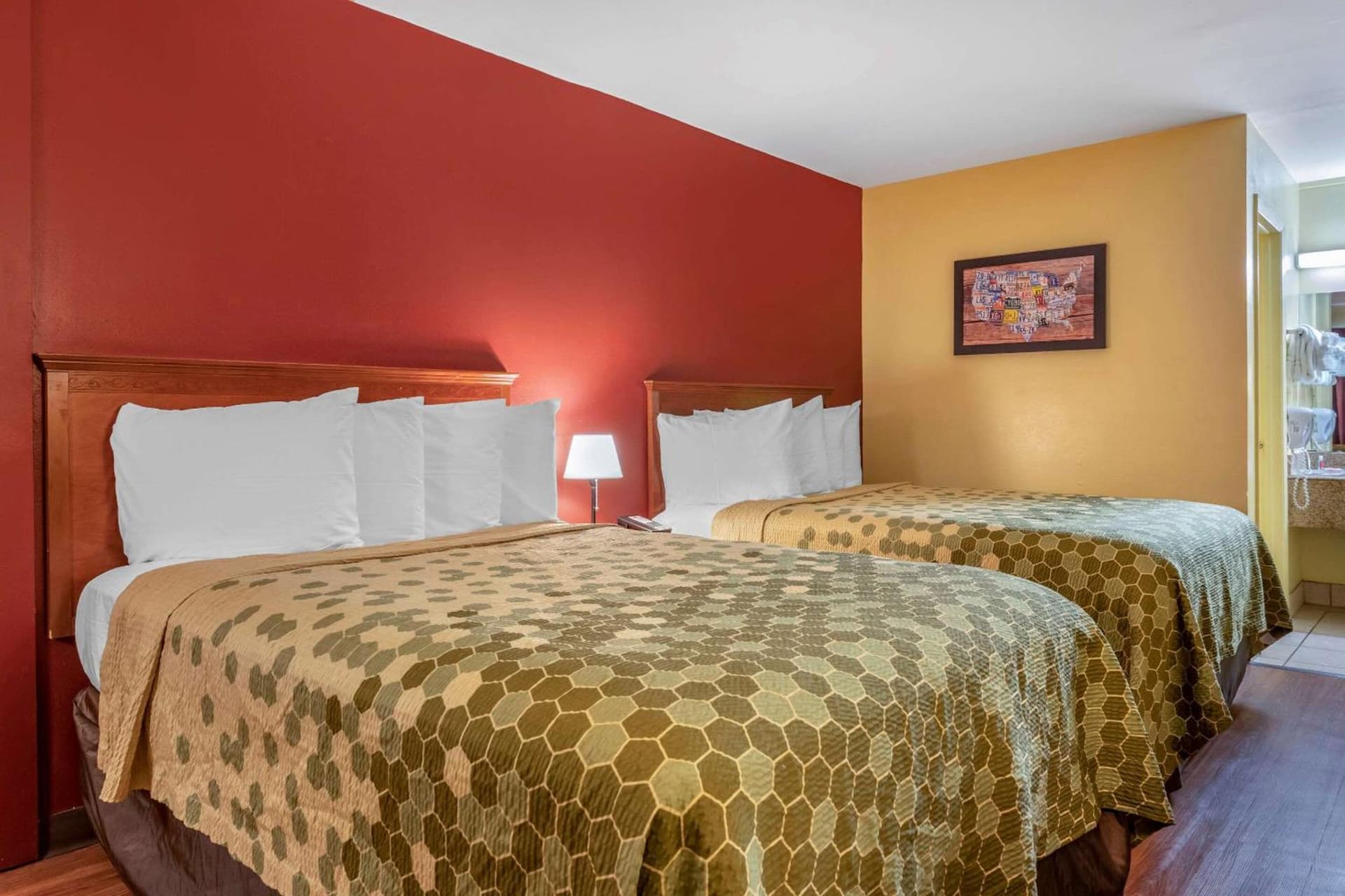 Econo Lodge Inn & Suites Maingate Central gallery photo in Kissimmee, FL — image 23