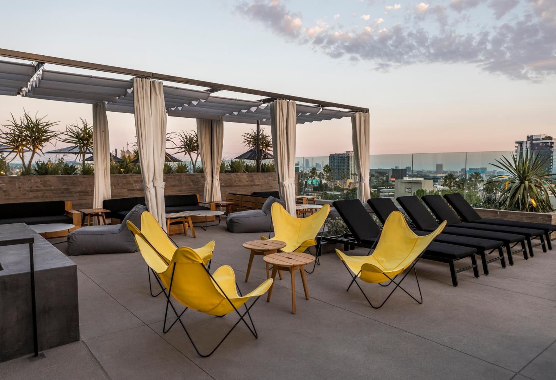 Kimpton Everly Hotel Hollywood by IHG gallery photo in Los Angeles, CA — image 43