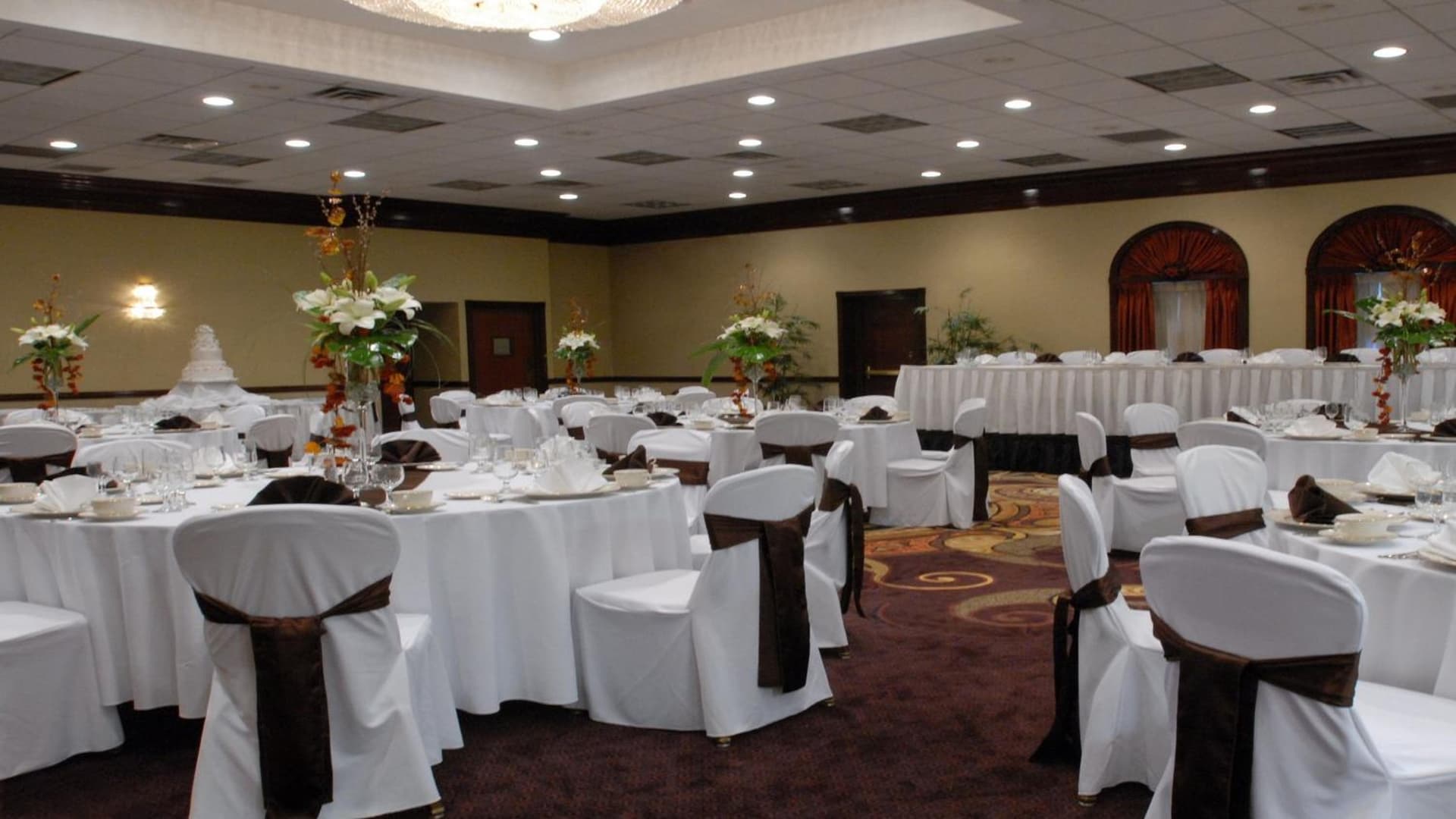 Holiday Inn Youngstown-South - Boardman by IHG gallery photo in Boardman — image 11