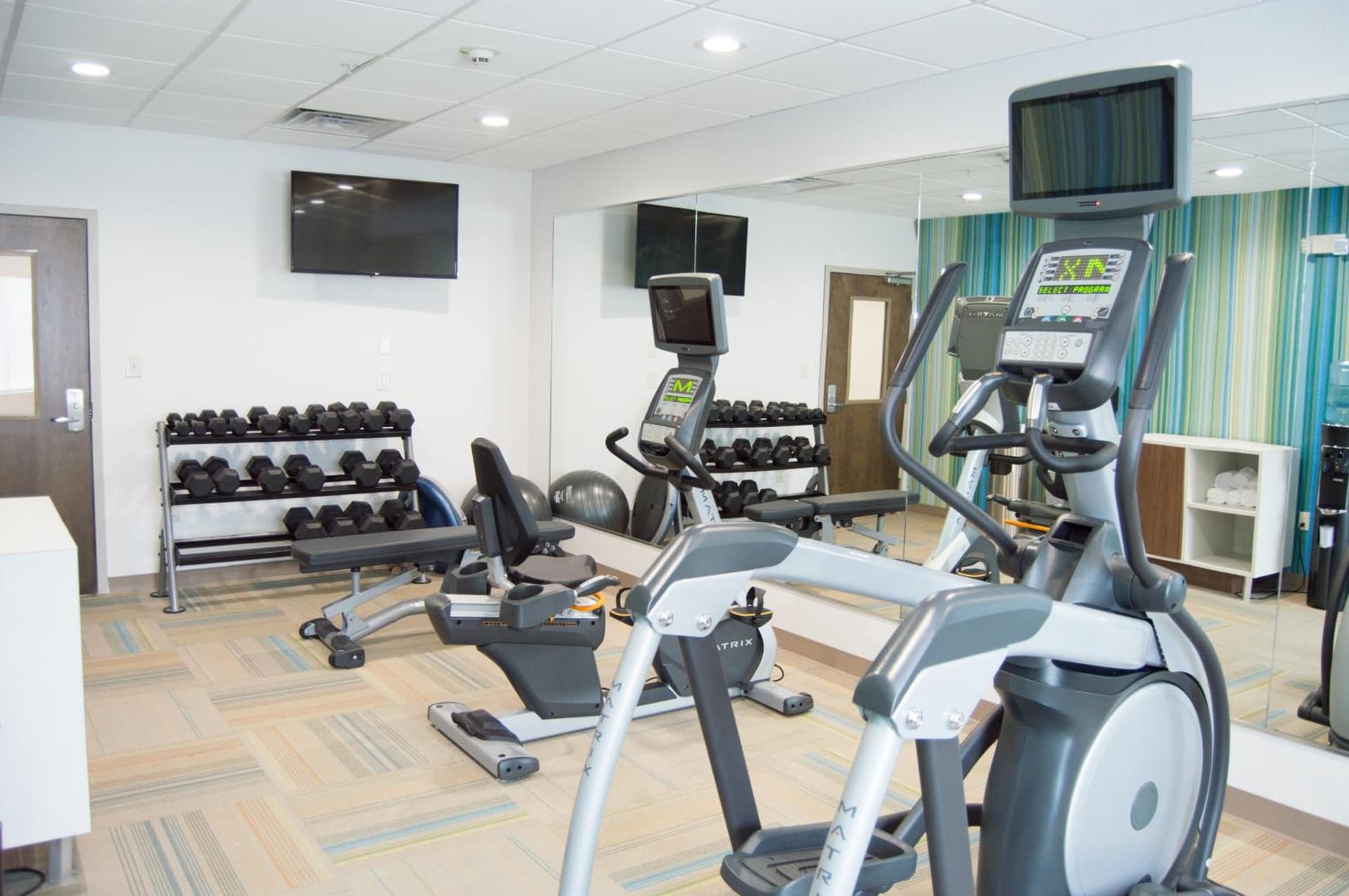 Holiday Inn Express Slidell by IHG interior in Slidell, LA — gallery photo 2