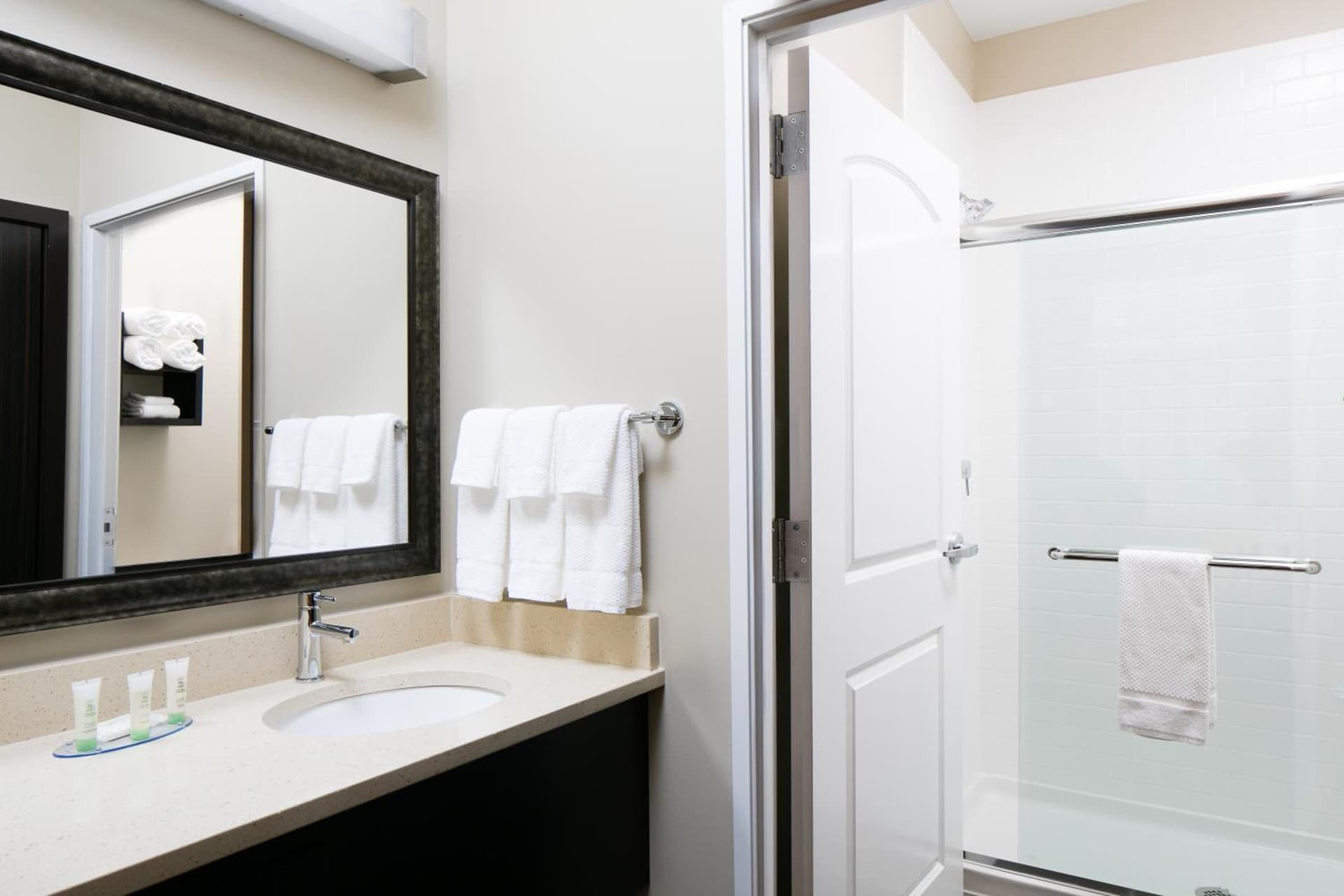 Staybridge Suites Des Moines Downtown by IHG gallery photo in Des Moines, IA — image 9