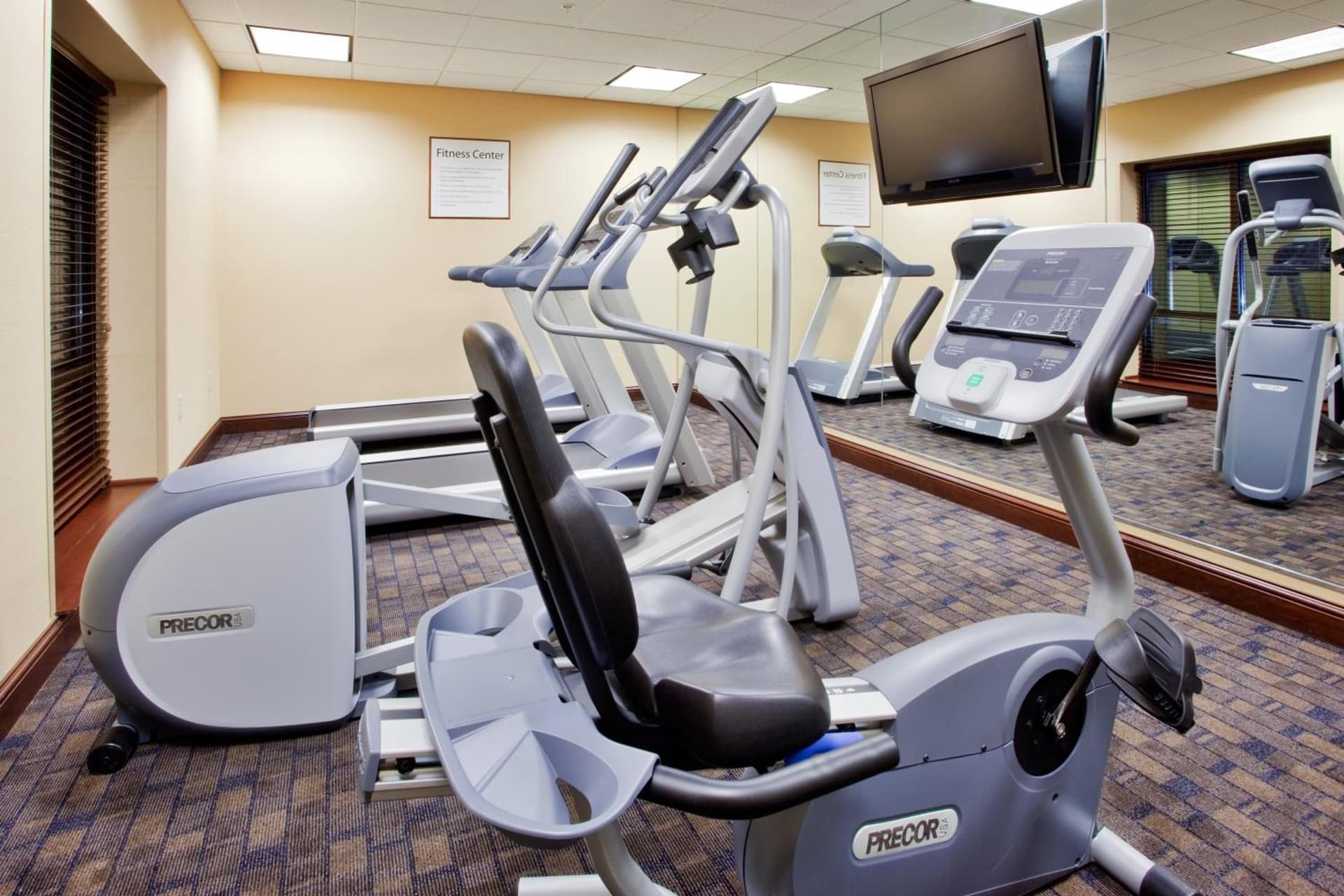 Holiday Inn Express & Suites Wilmington-Newark by IHG gallery photo in Newark, DE — image 25