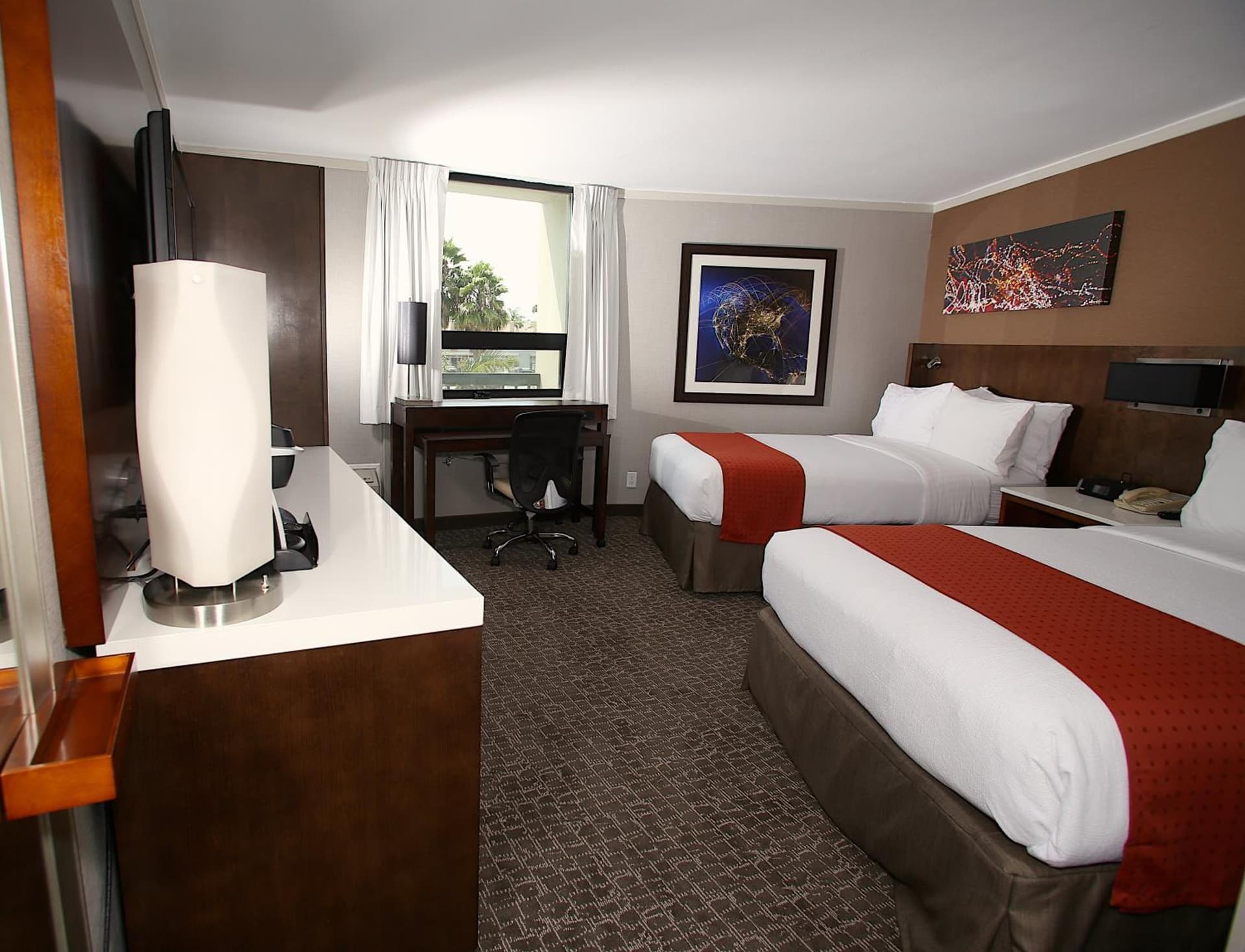 Holiday Inn Long Beach - Airport by IHG gallery photo in Long Beach, CA — image 53