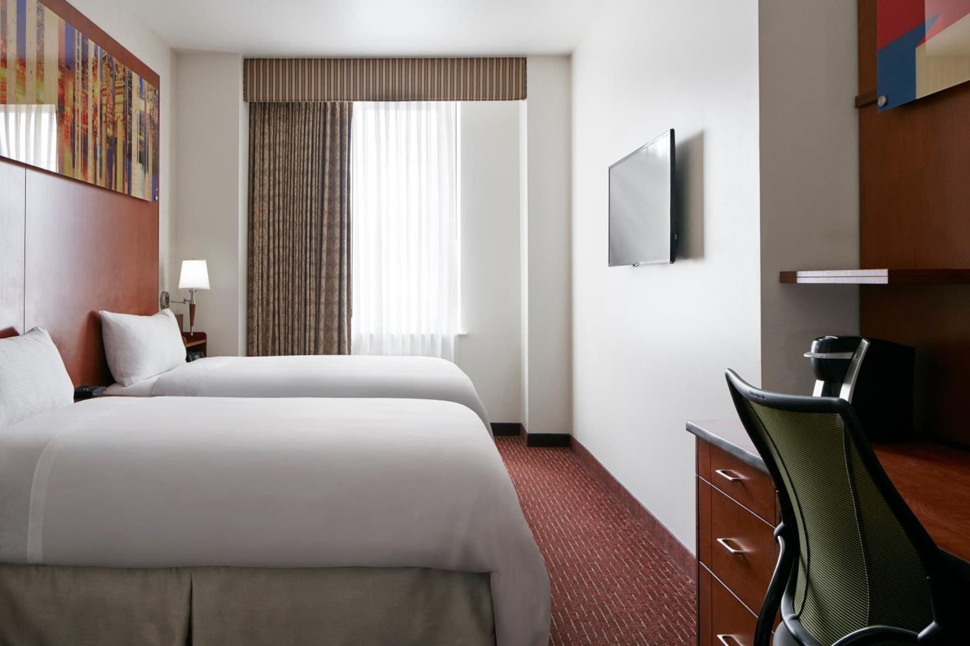 Club Quarters Hotel Rittenhouse Square, Philadelphia property views in Philadelphia, PA — gallery photo 3