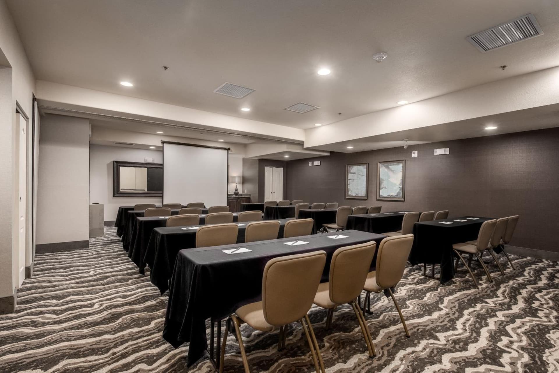 Staybridge Suites Salt Lake-West Valley City by IHG gallery photo in West Valley City, UT — image 22