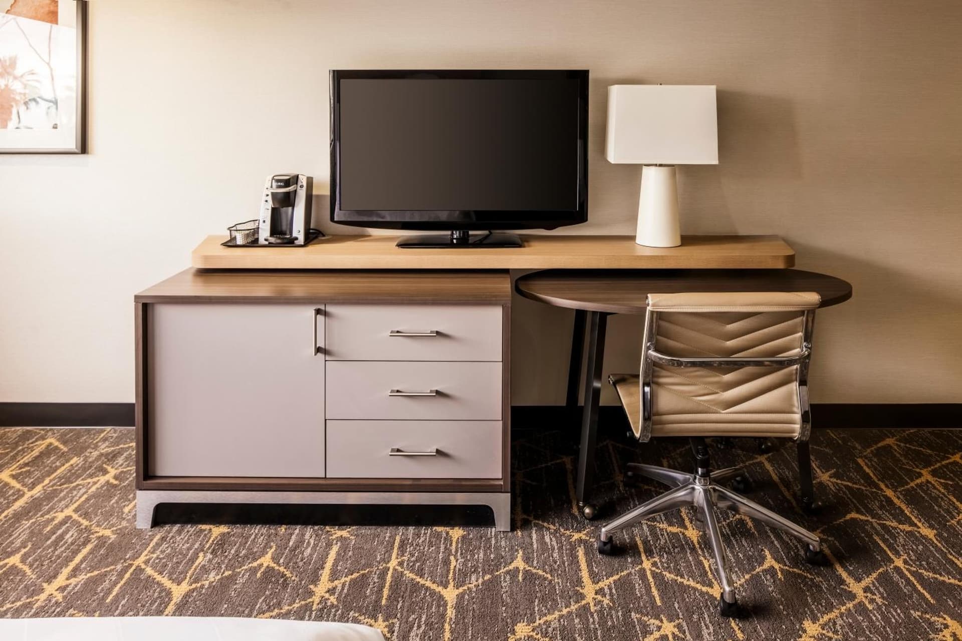 Holiday Inn Santa Ana-Orange Co Arpt by IHG gallery photo in Santa Ana, CA — image 47