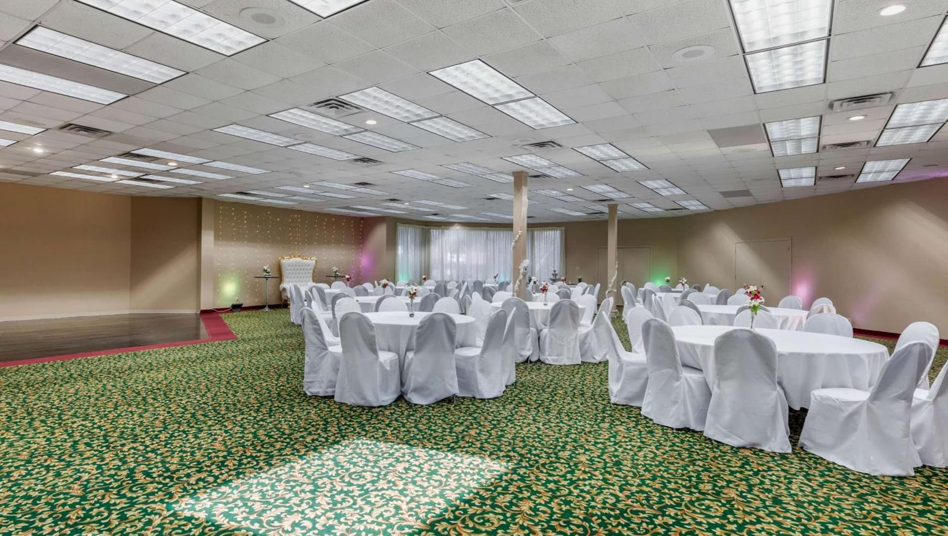 Magnuson Grand Hotel and Conference Center Tyler gallery photo in Tyler, TX — image 33
