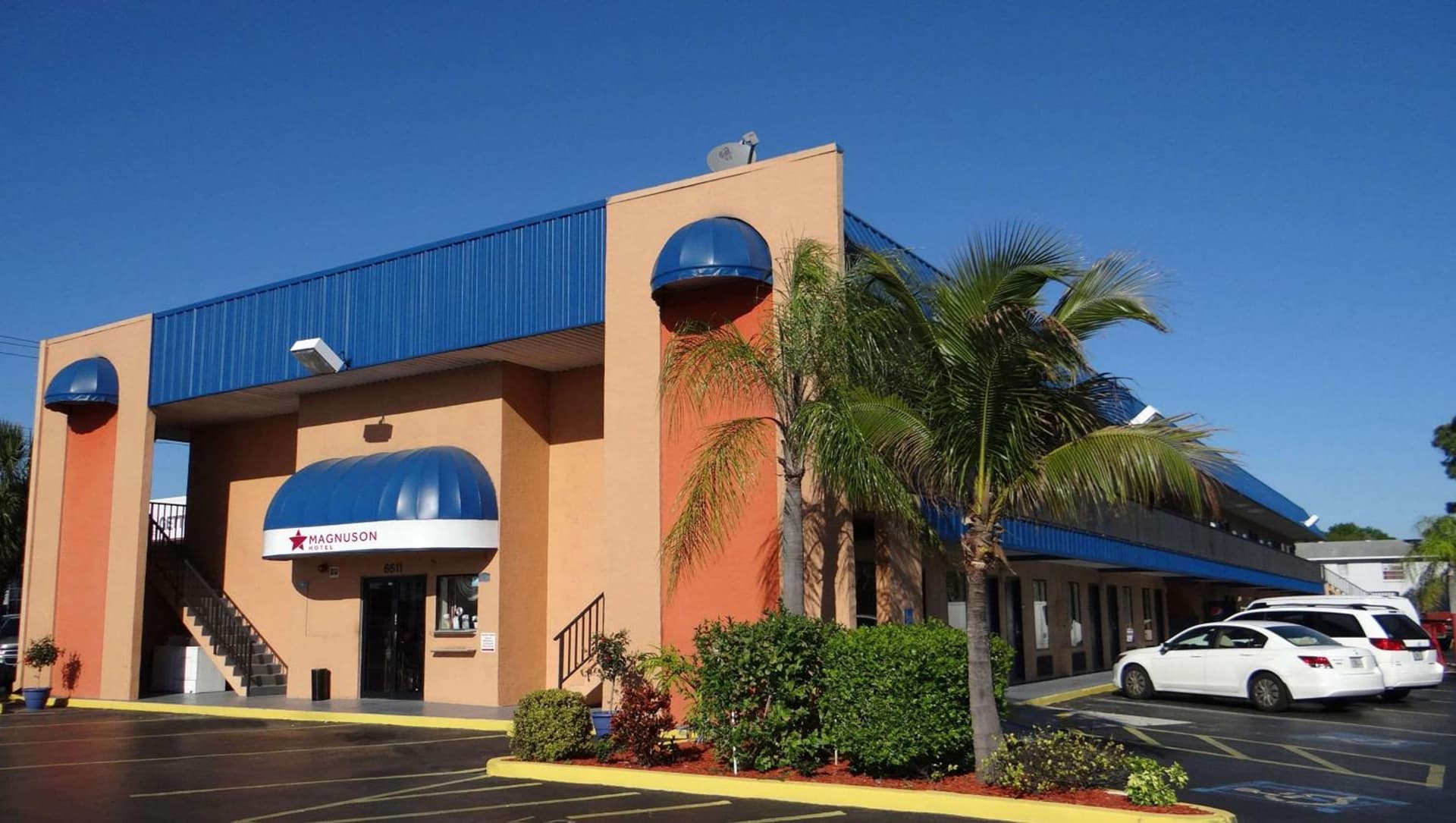 Magnuson Hotel Bradenton — hotel in Bradenton, Florida