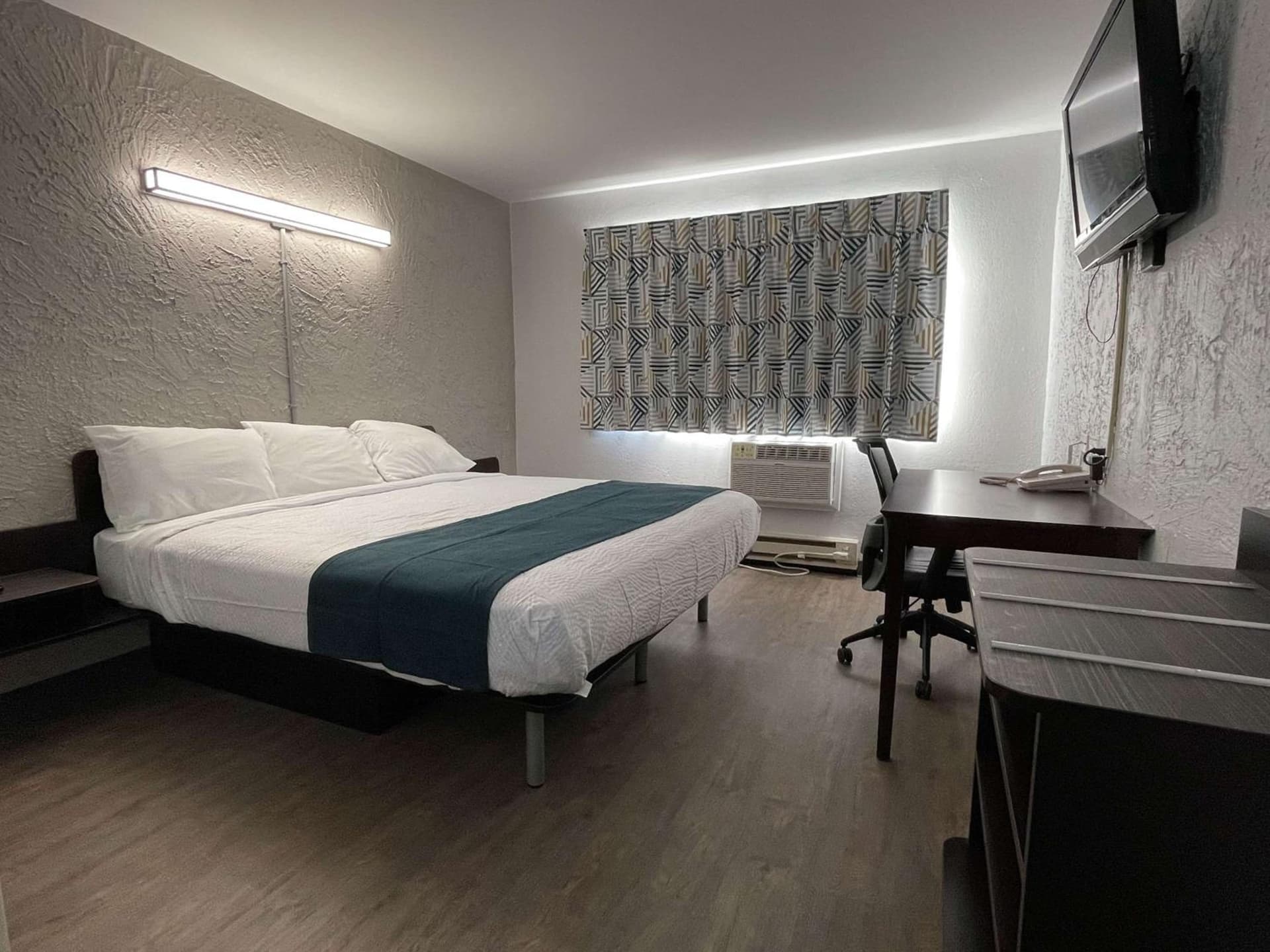 Motel 6-Green Bay, WI - Lambeau gallery photo in Green Bay, WI — image 8