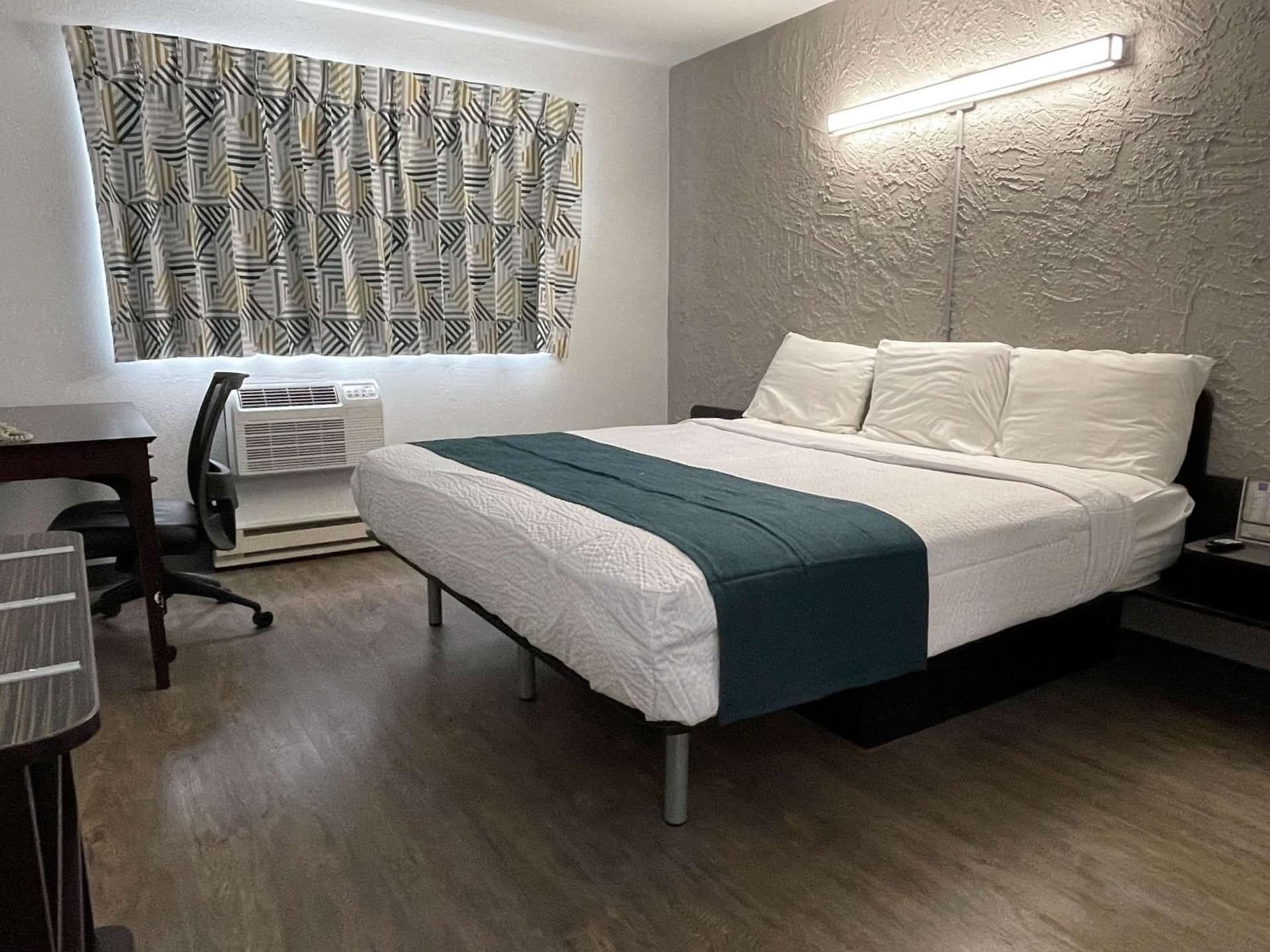 Motel 6-Green Bay, WI - Lambeau gallery photo in Green Bay, WI — image 6
