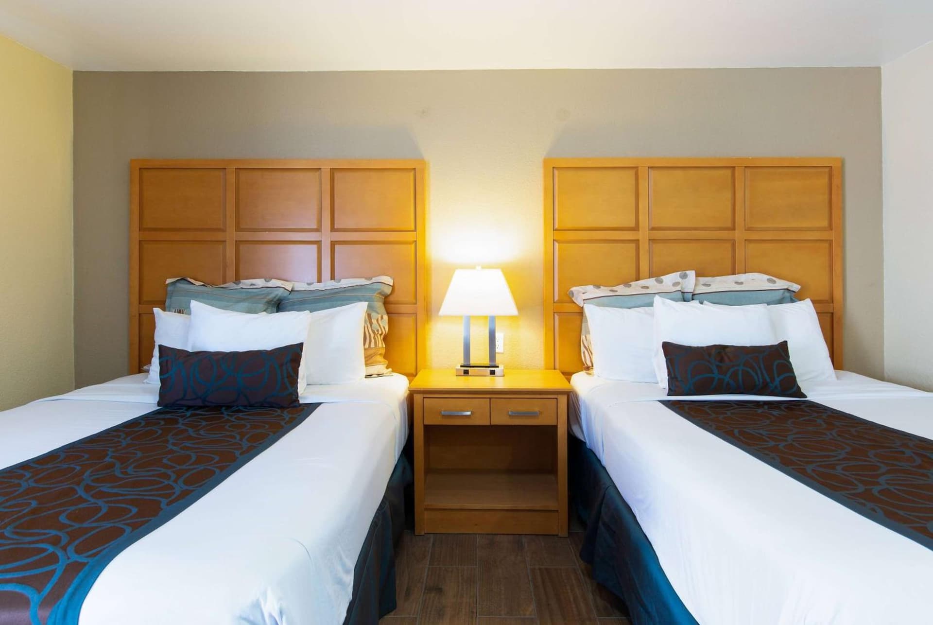 Signature Inn Merced Yosemite Parkway gallery photo in Merced, CA — image 21