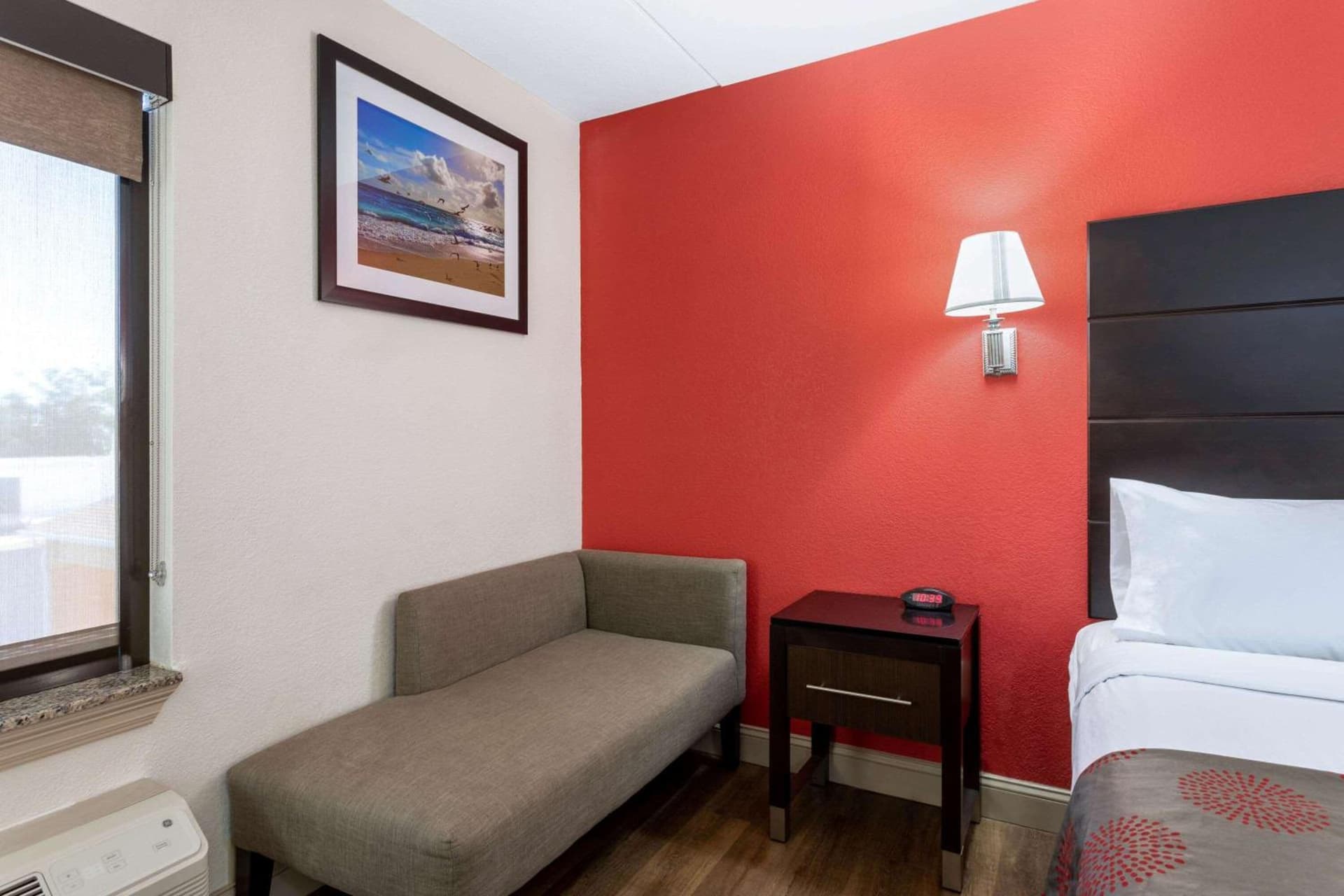 Ramada by Wyndham Panama City gallery photo in Panama City, FL — image 35