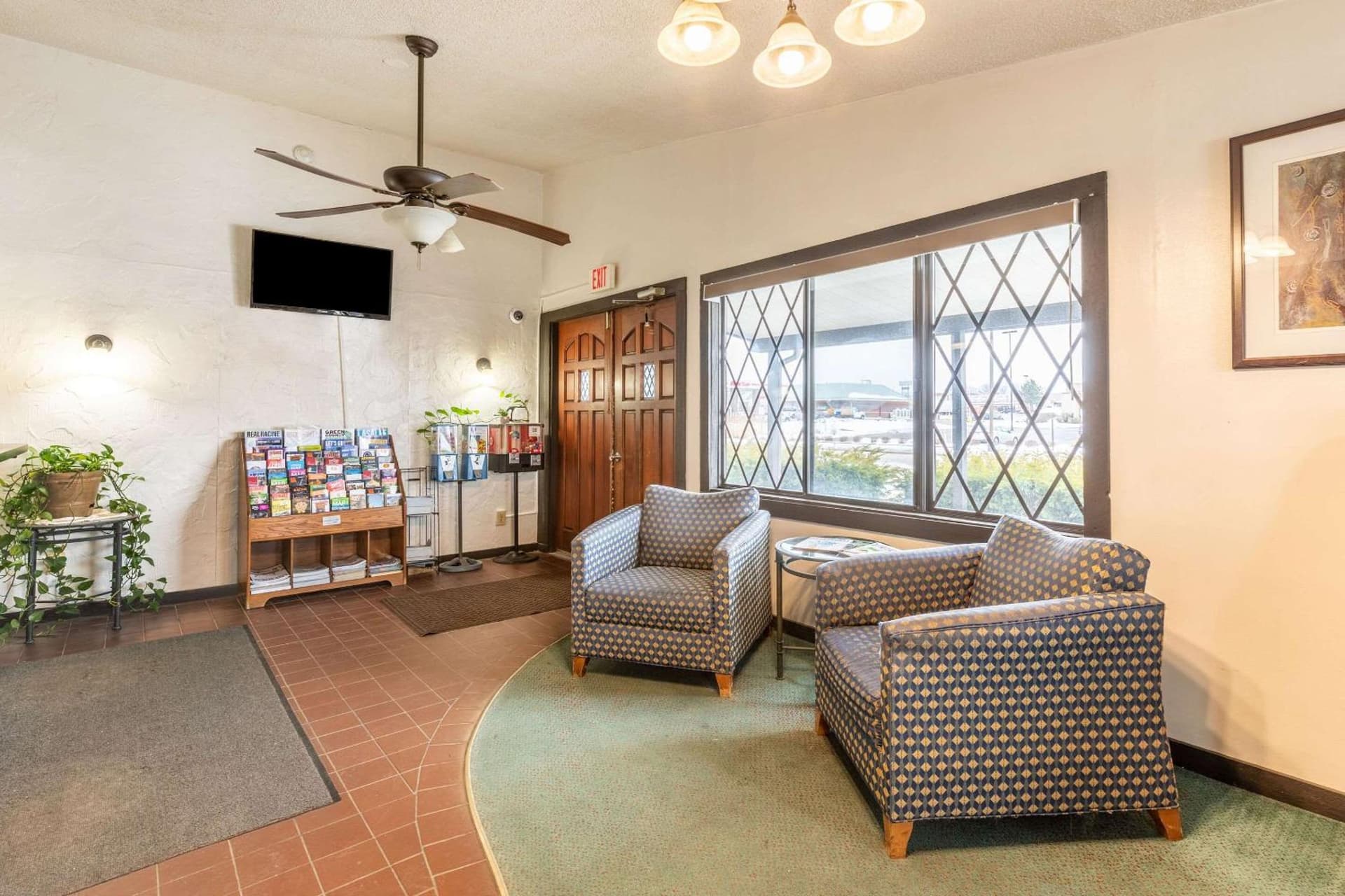 Value Inn Kenosha I-94 - Exit 344 — hotel in Pleasant Prairie, Wisconsin