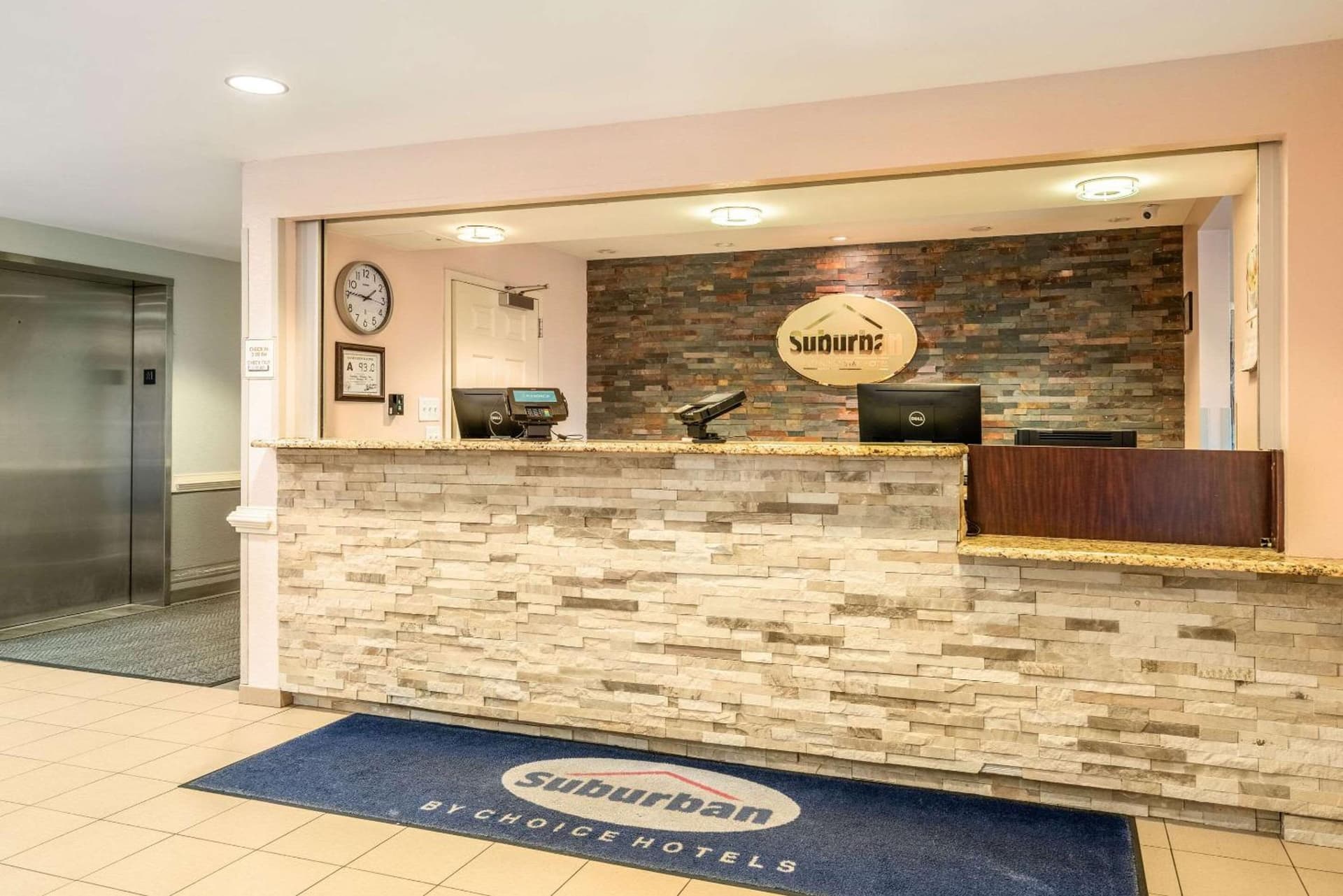 Suburban Studios Near Camp Lejeune gallery photo in Jacksonville, NC — image 13