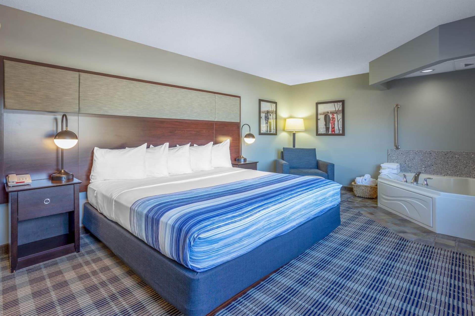 AmericInn by Wyndham Madison South gallery photo in Madison, WI — image 42