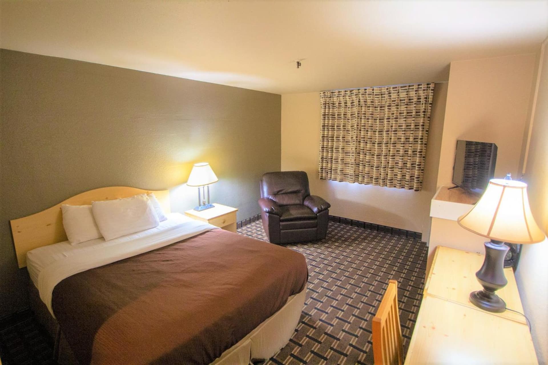 FairBridge Inn - Coeur d'Alene gallery photo in Coeur d'Alene, ID — image 13