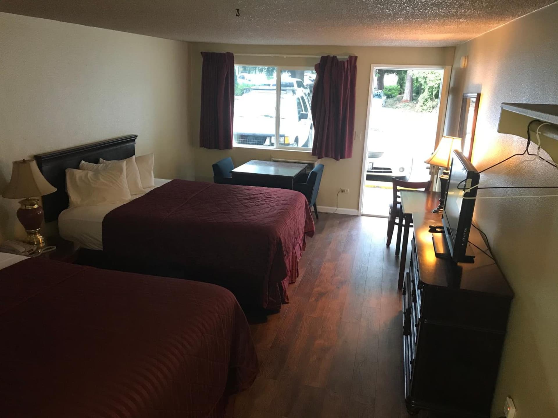Smokey Point Motor Inn gallery photo in Arlington, WA — image 56