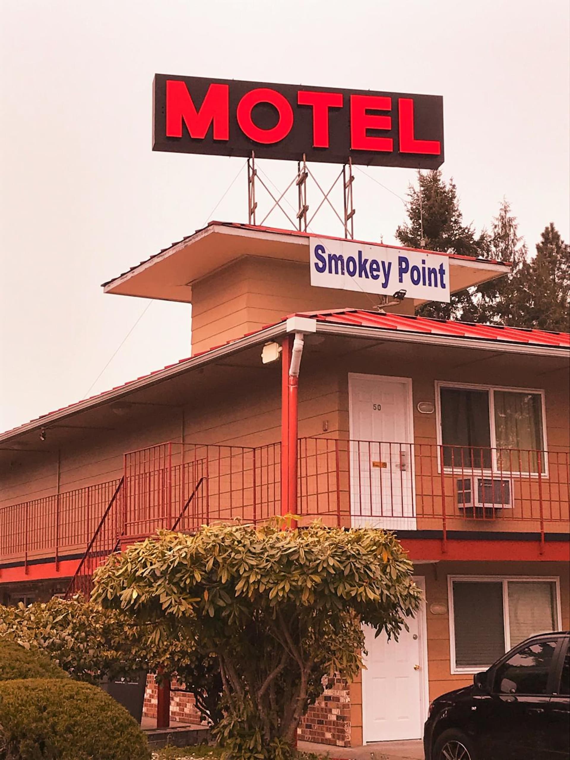 Smokey Point Motor Inn interior in Arlington, WA — gallery photo 2
