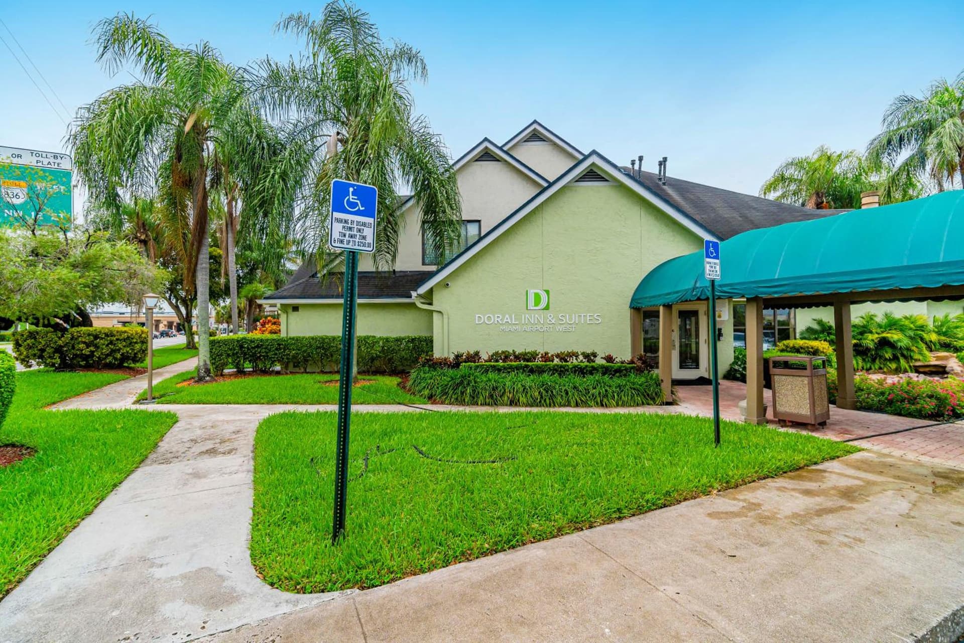 Doral Inn & Suites Miami Airport West featured exterior or lobby in Miami, FL — similar hotel