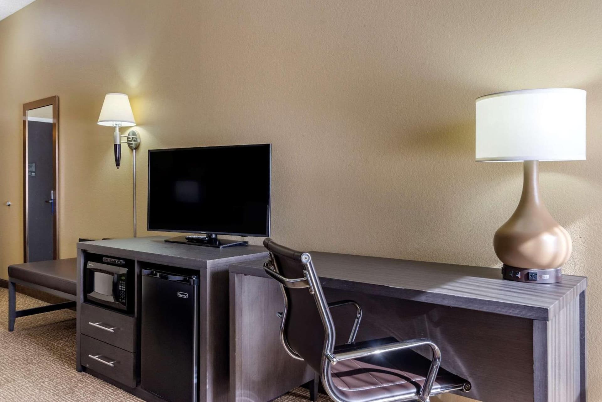 Comfort Inn Opelika - Auburn gallery photo in Opelika, AL — image 16