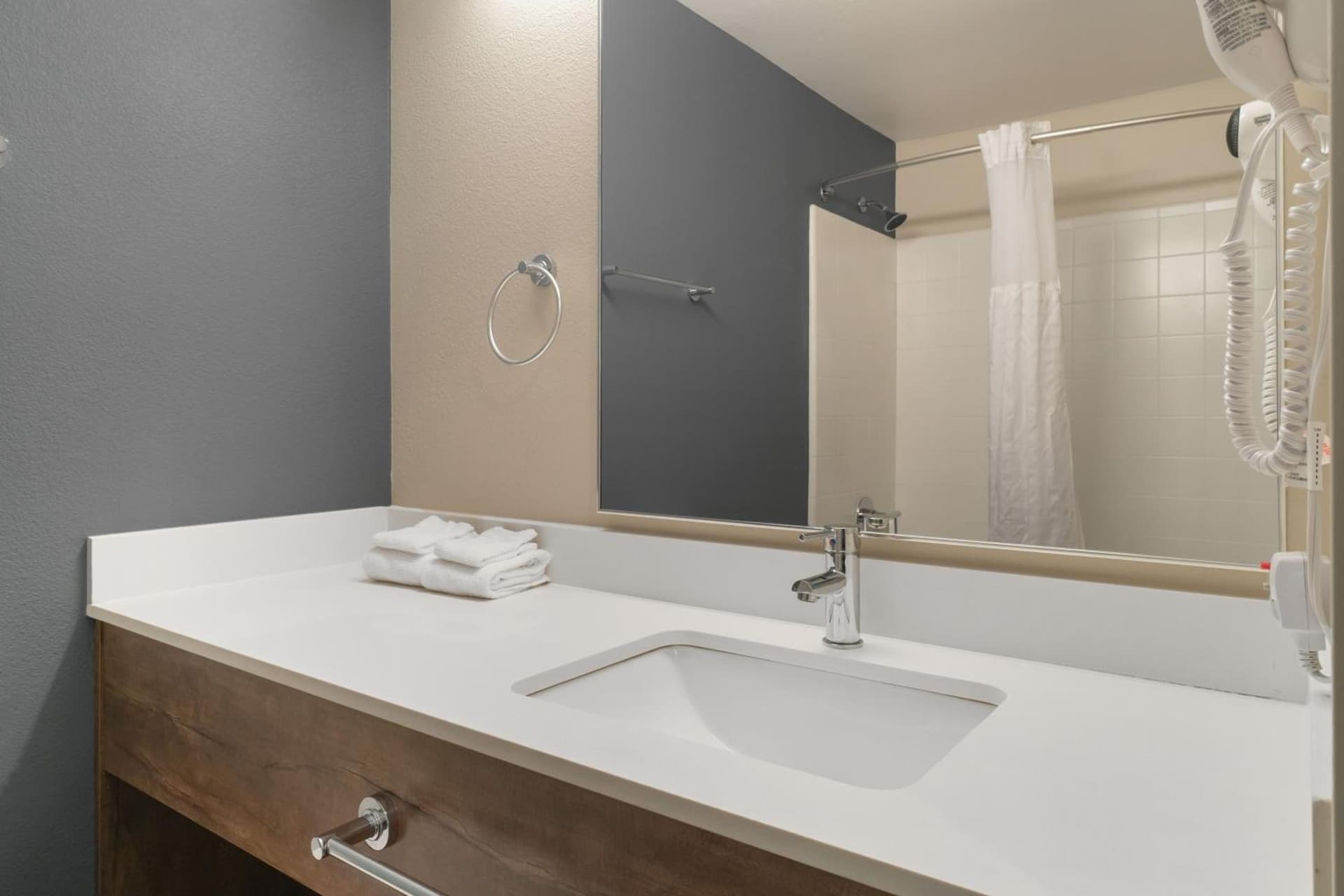 Extended Stay America Suites - San Francisco - San Mateo - SFO gallery photo in San Mateo, CA — image 52